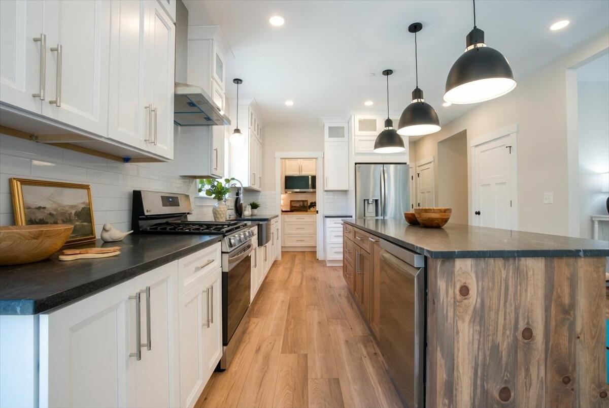 321 Pownal Road