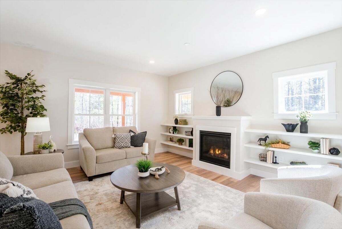 321 Pownal Road