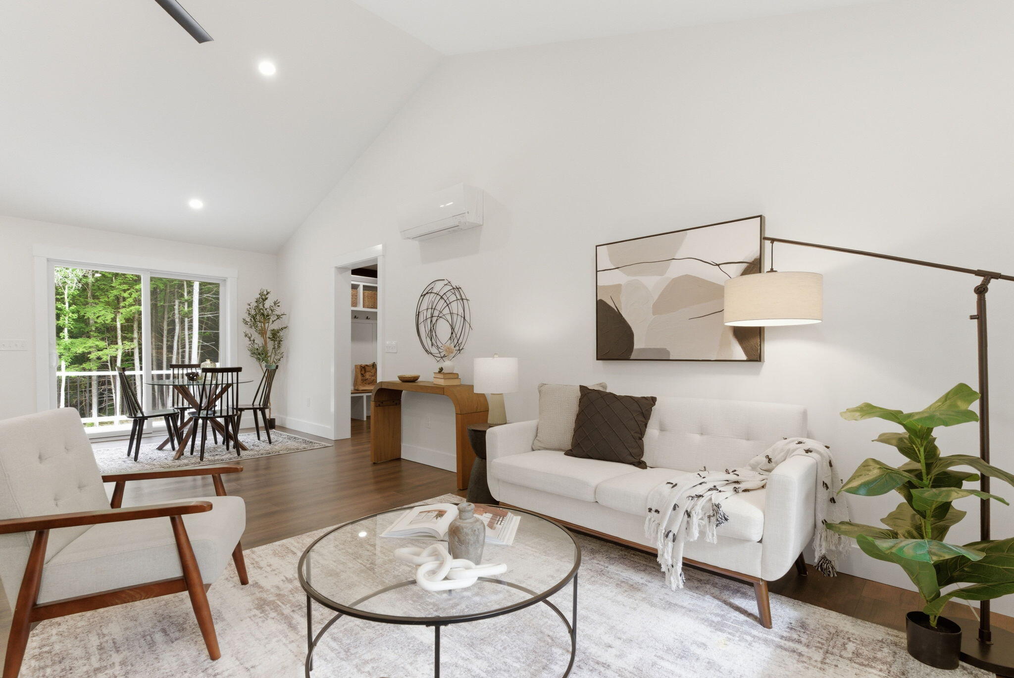 18 Juan Cruz Drive