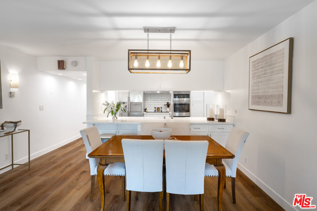 5650 Cambridge Way Unit: 17