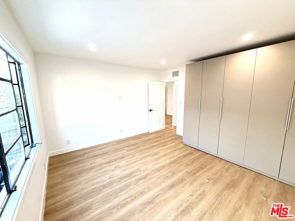 8736 Holloway Dr Unit: C