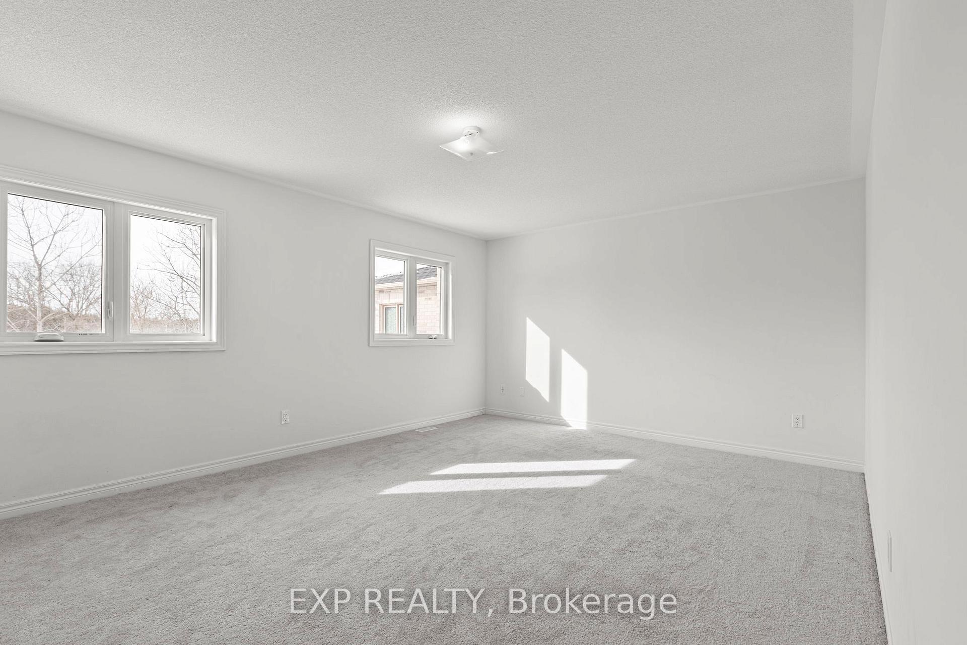 52 Baycroft Boulevard