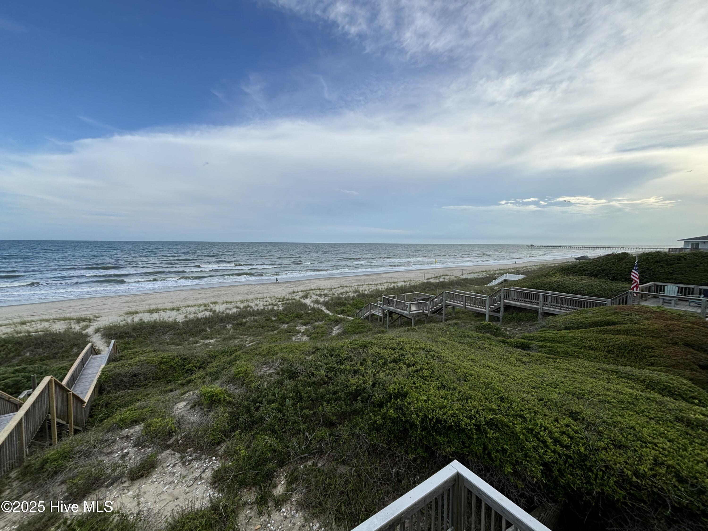7411 Ocean Drive, E&W