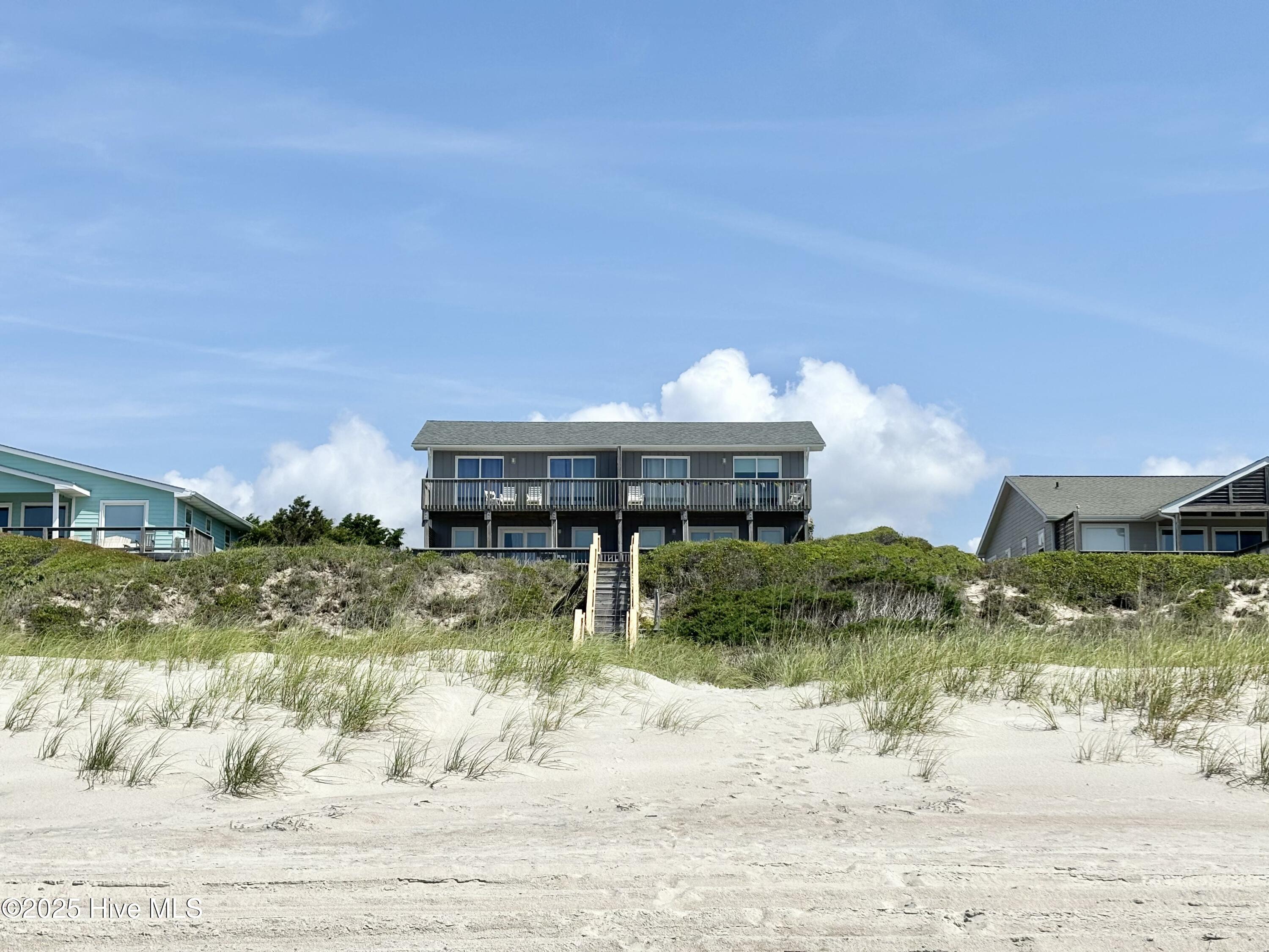7411 Ocean Drive, E&W