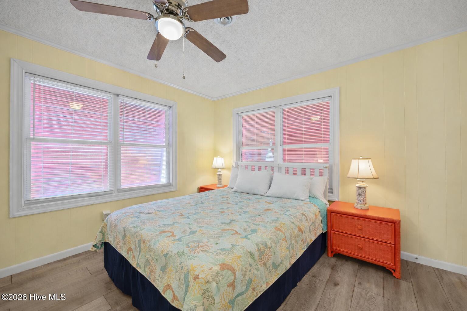 7411 Ocean Drive E&W