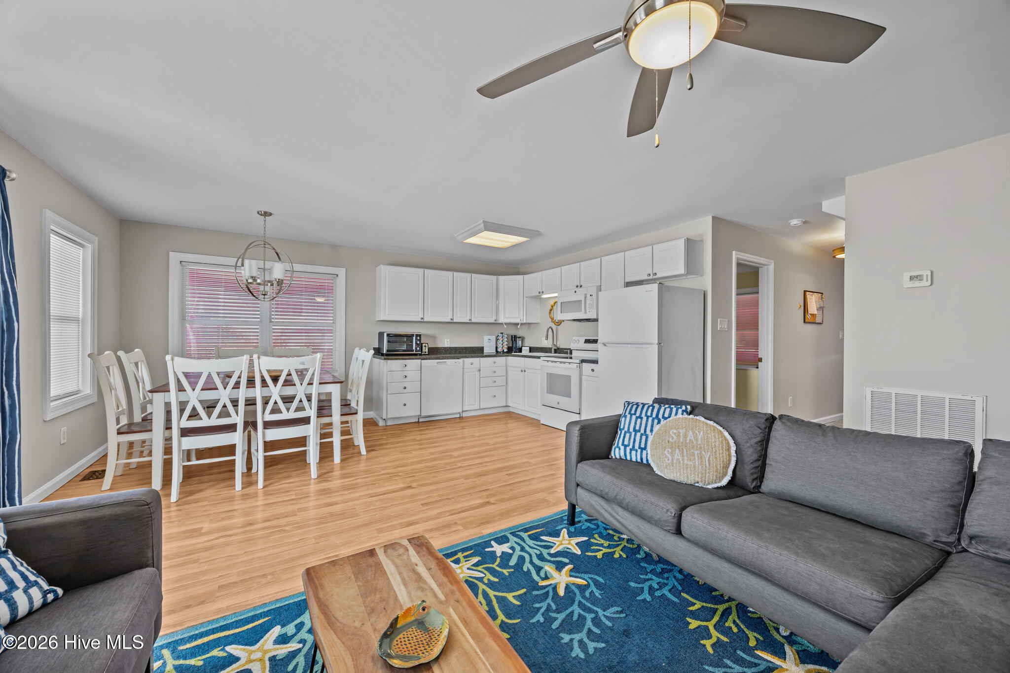 7411 Ocean Drive E&W