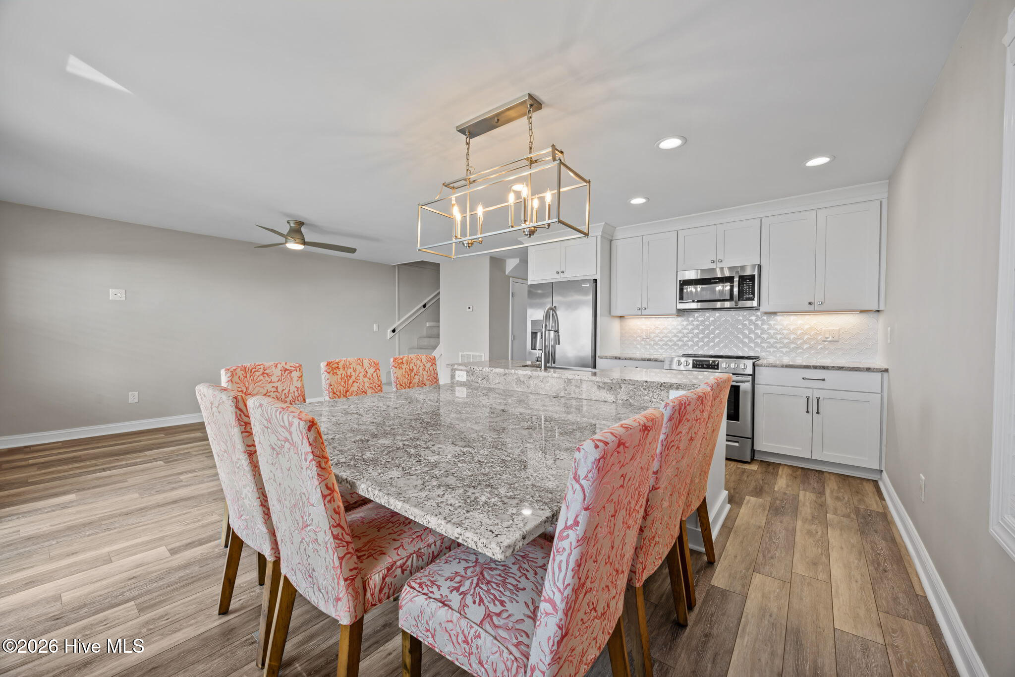 7411 Ocean Drive E&W