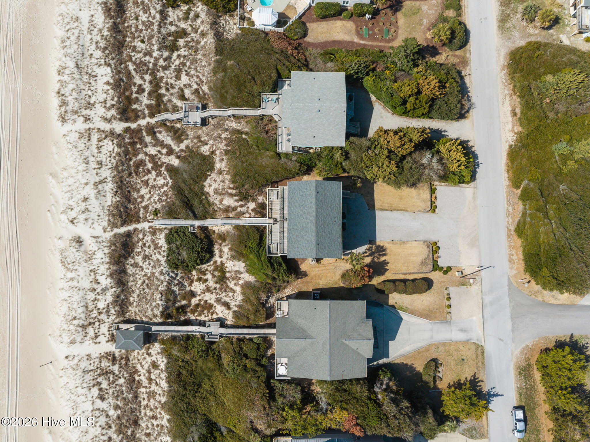 7411 Ocean Drive E&W