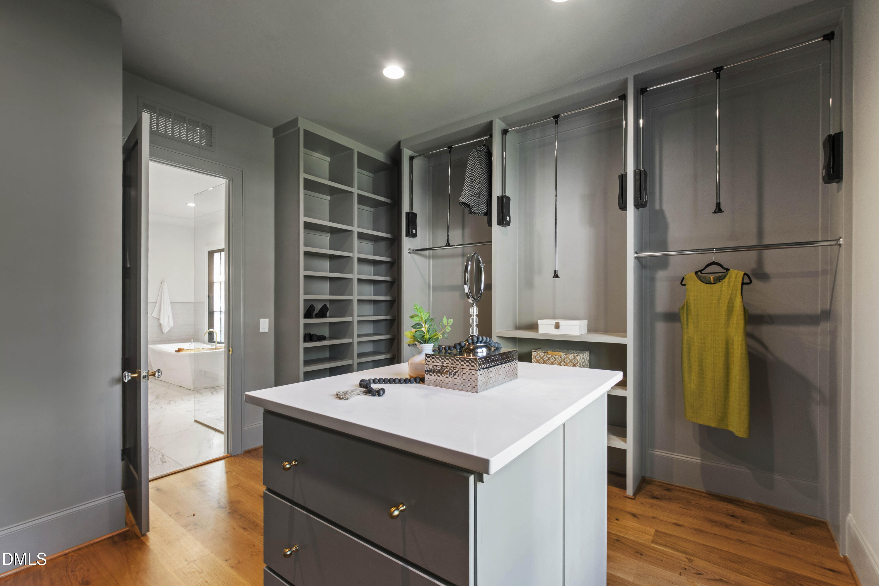 1500 Favorwood Court