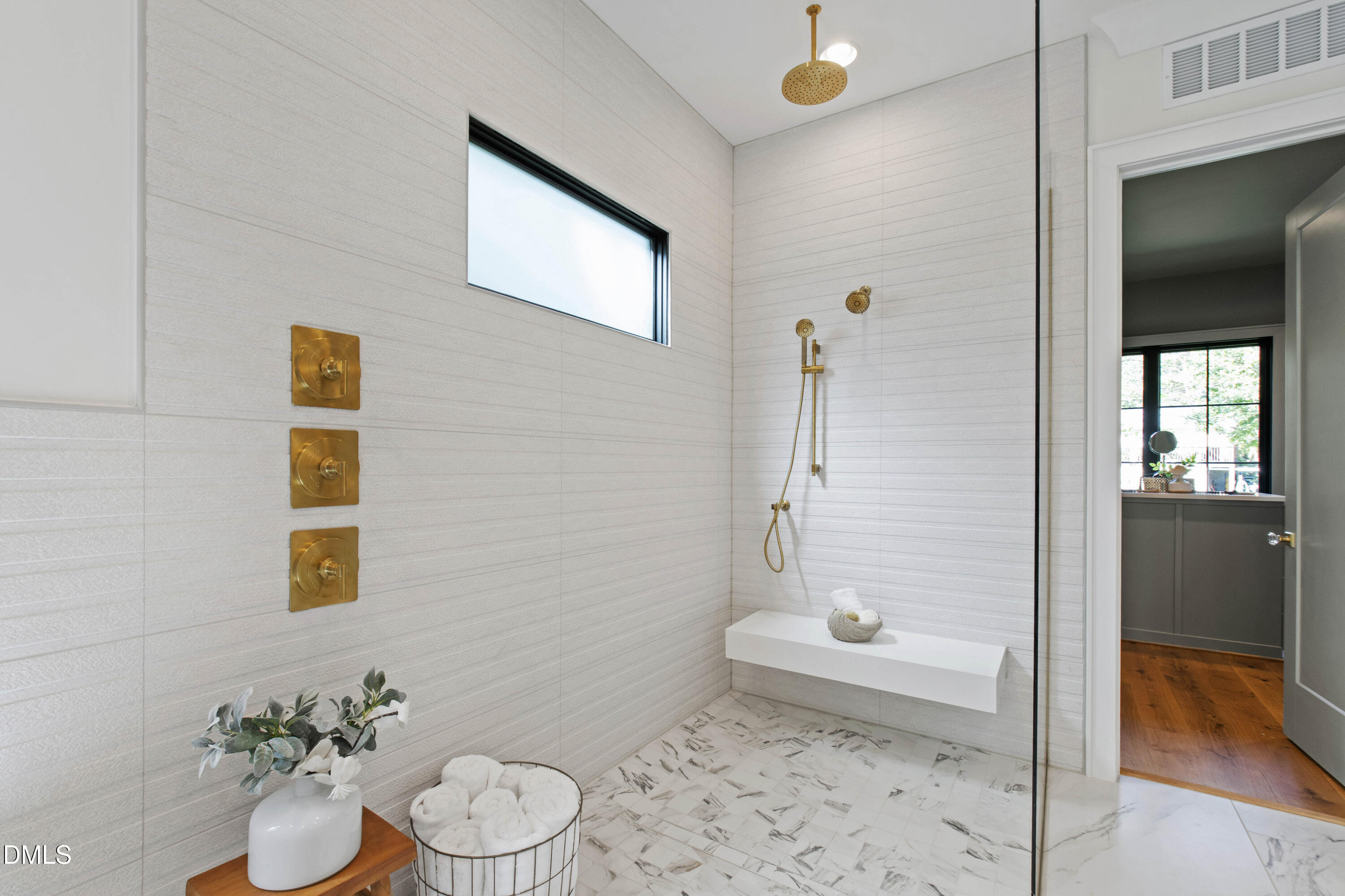 1500 Favorwood Court