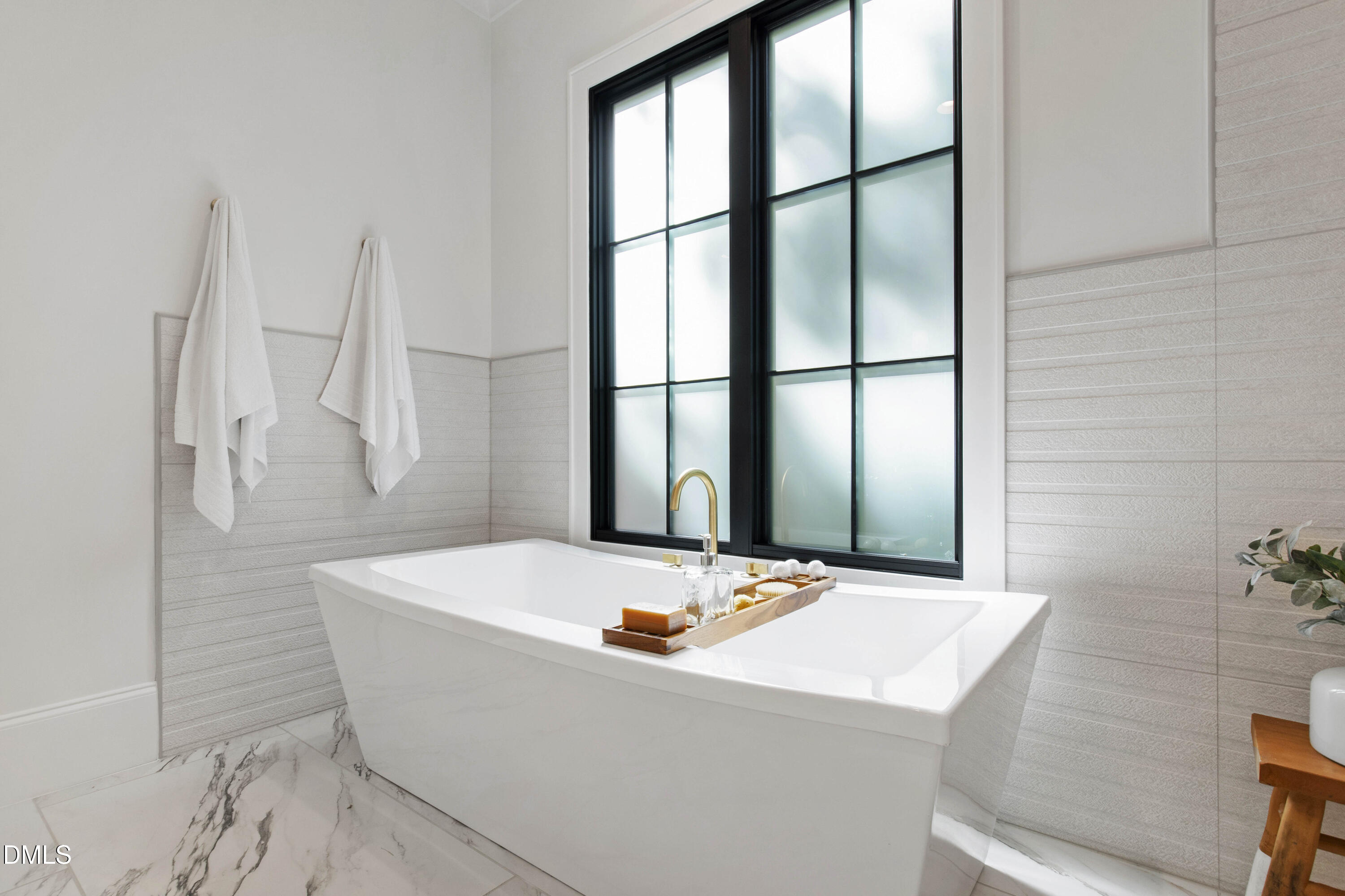 1500 Favorwood Court