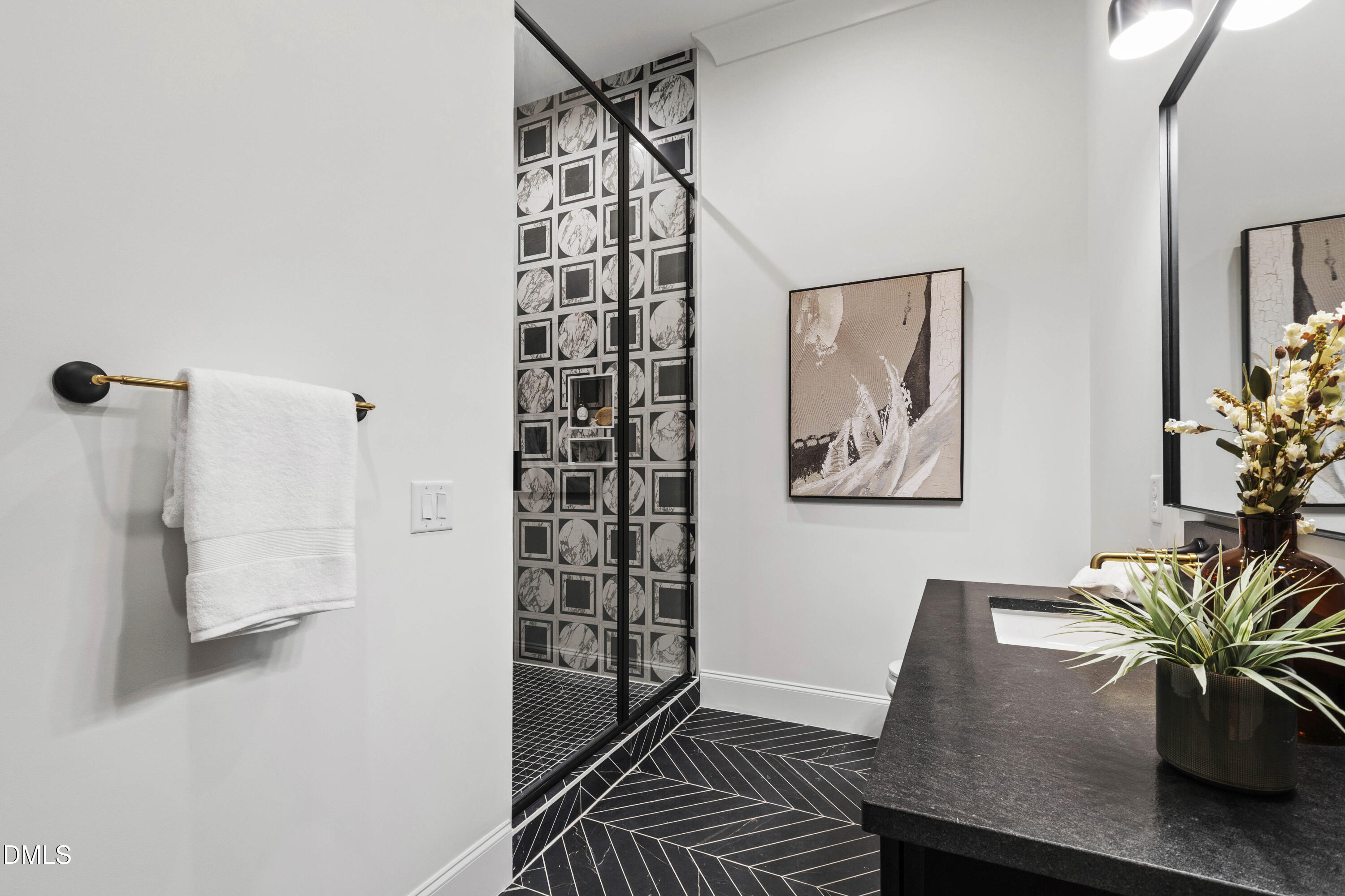 1500 Favorwood Court