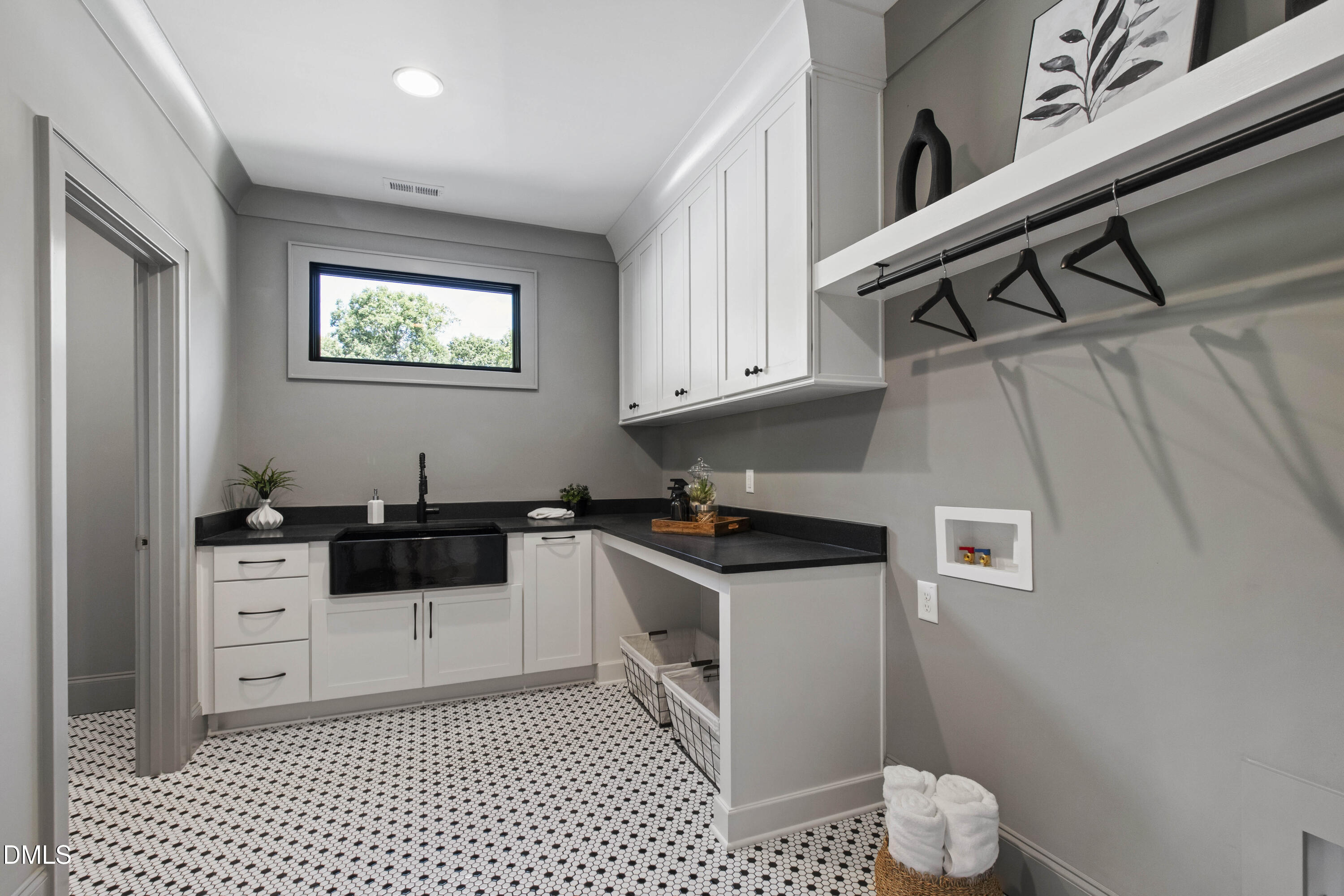 1500 Favorwood Court