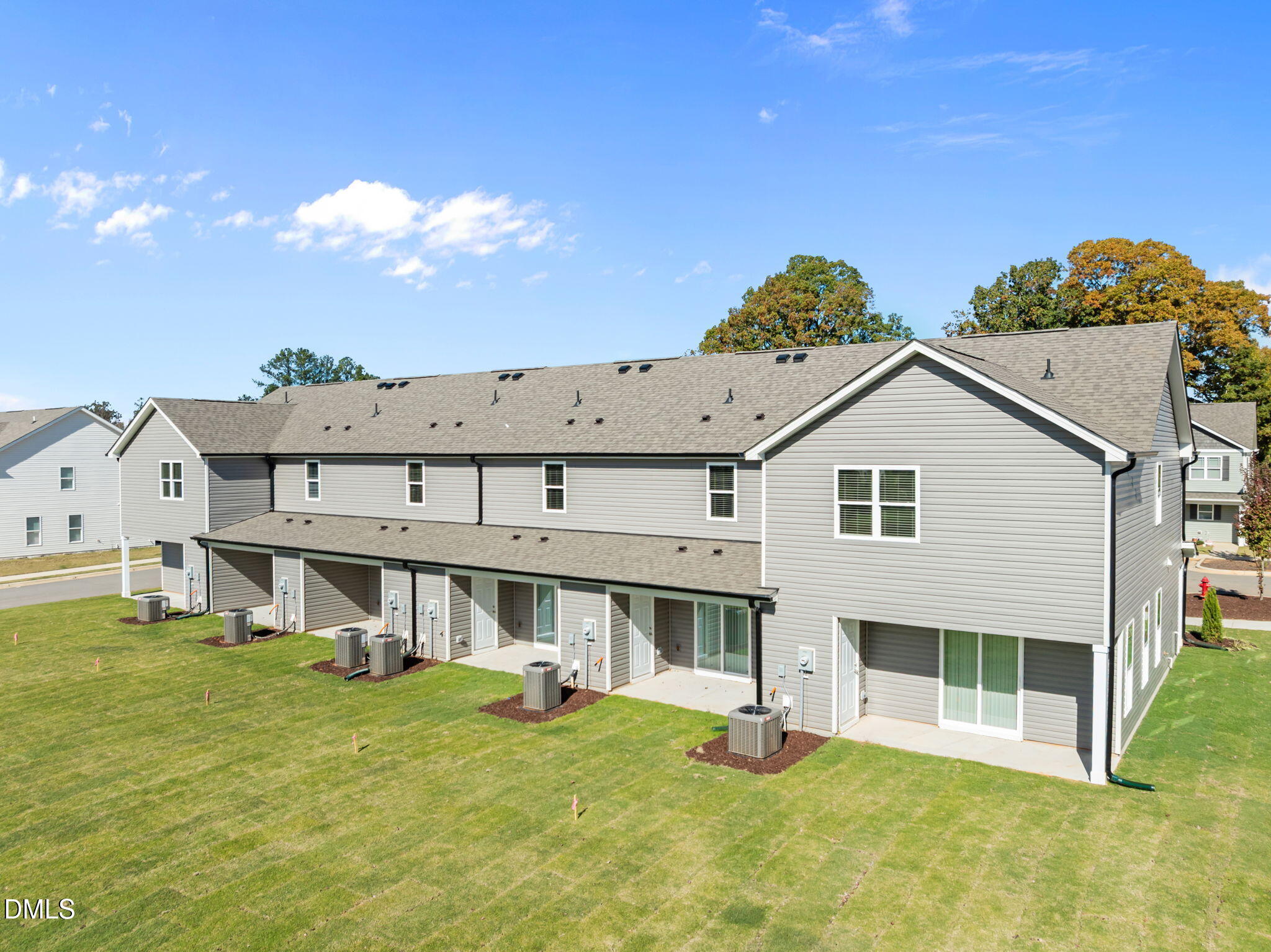 1043 Peony Lane