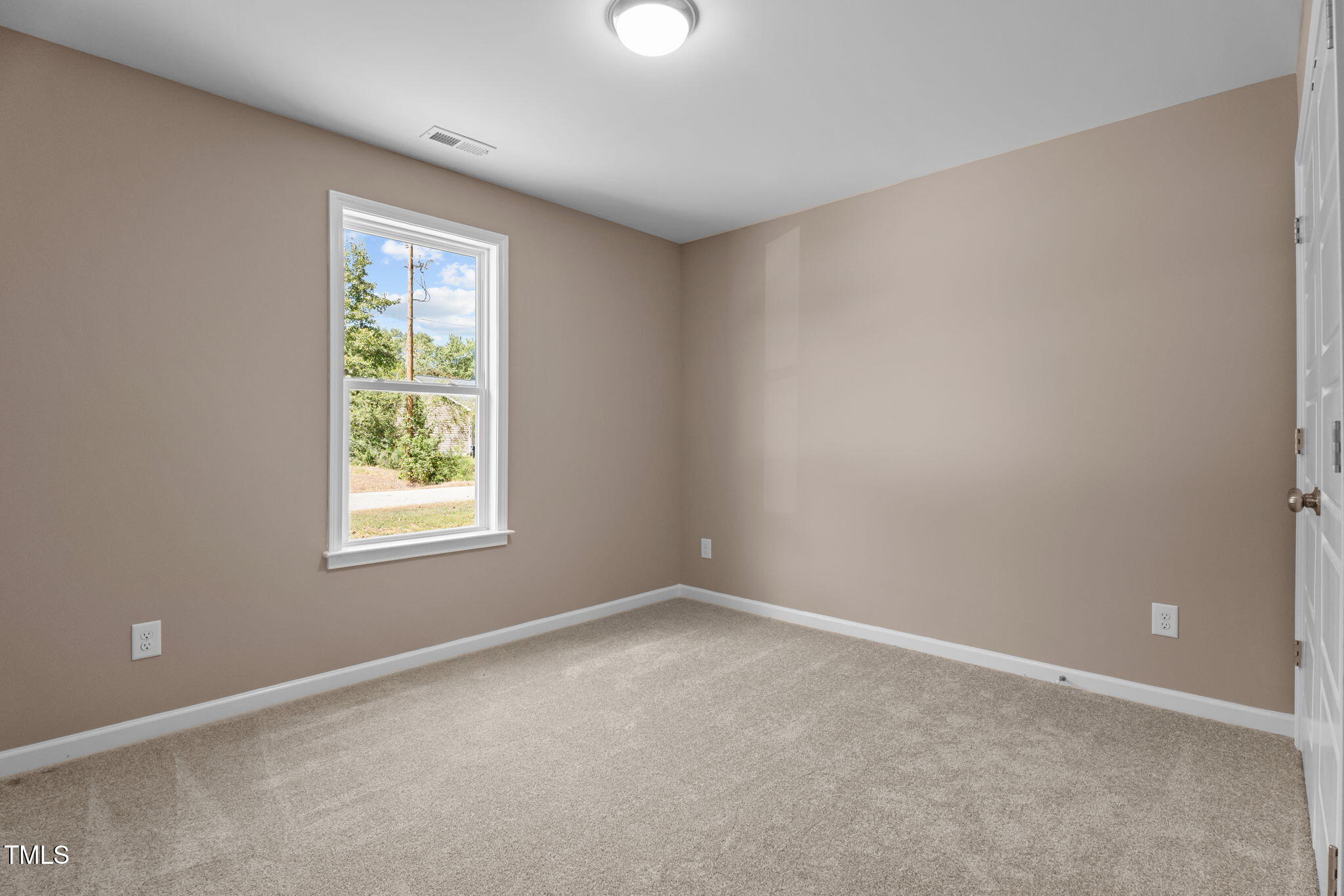 121 Tanglewood Drive