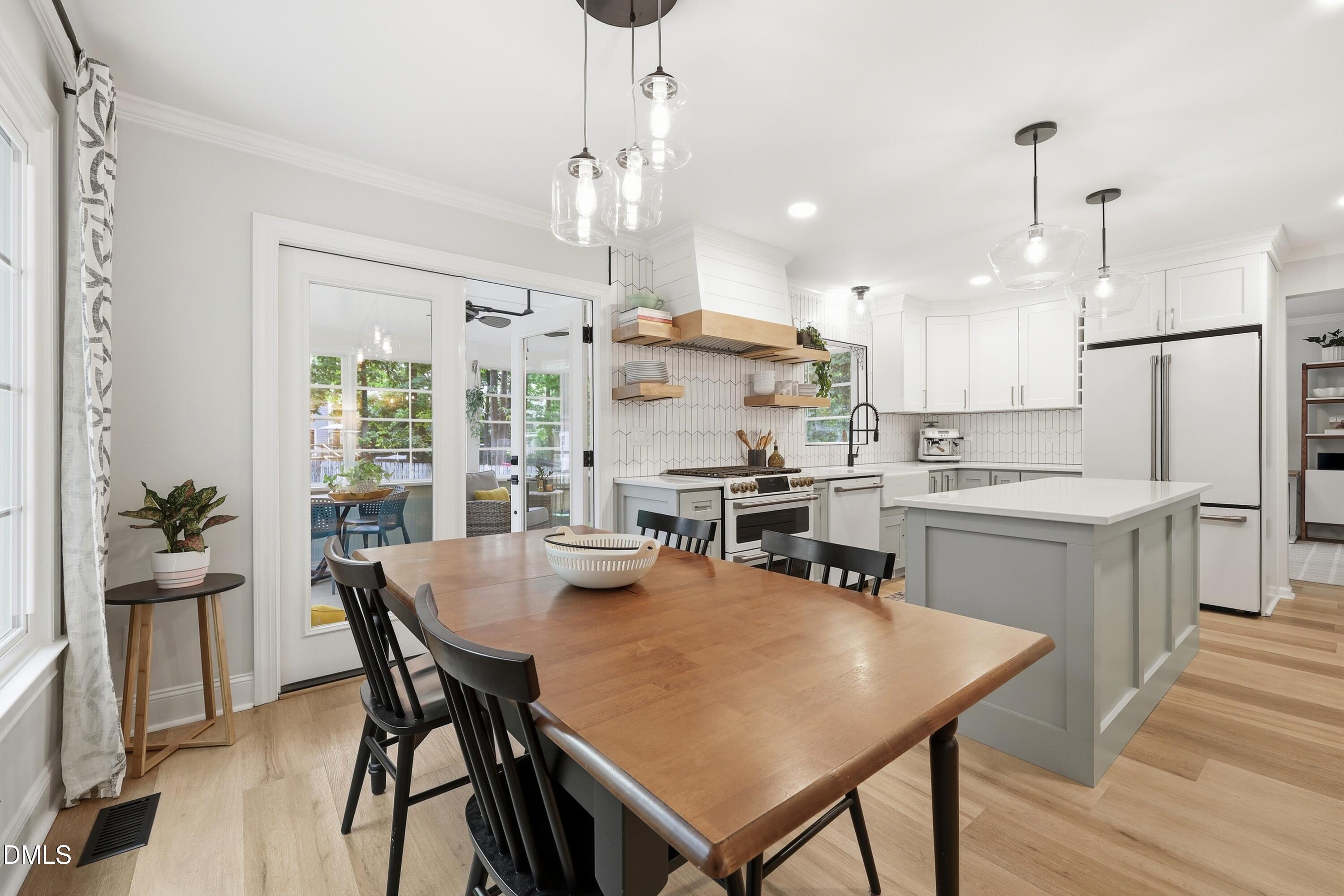 1004 Lantern Light Court
