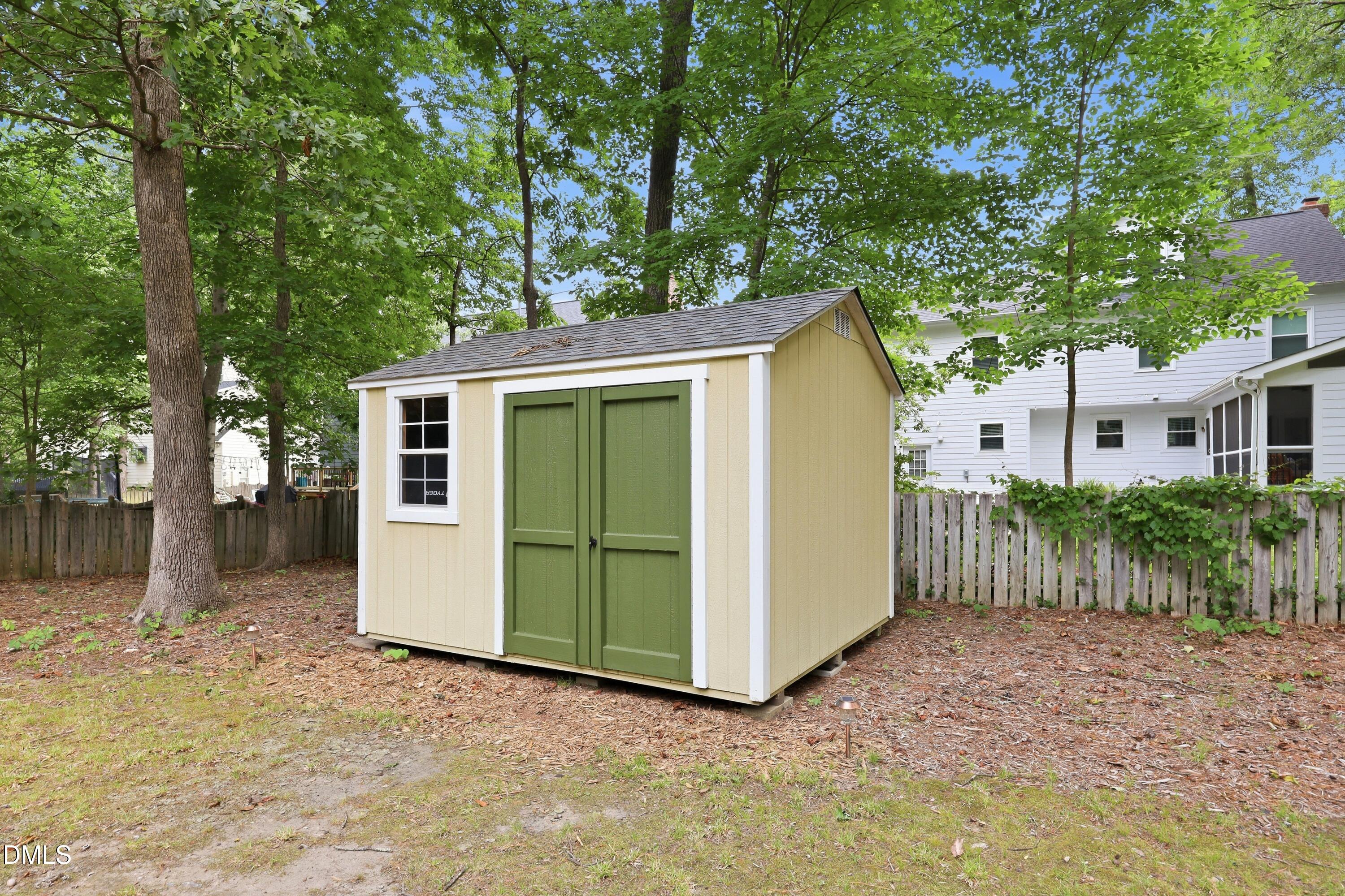 1004 Lantern Light Court