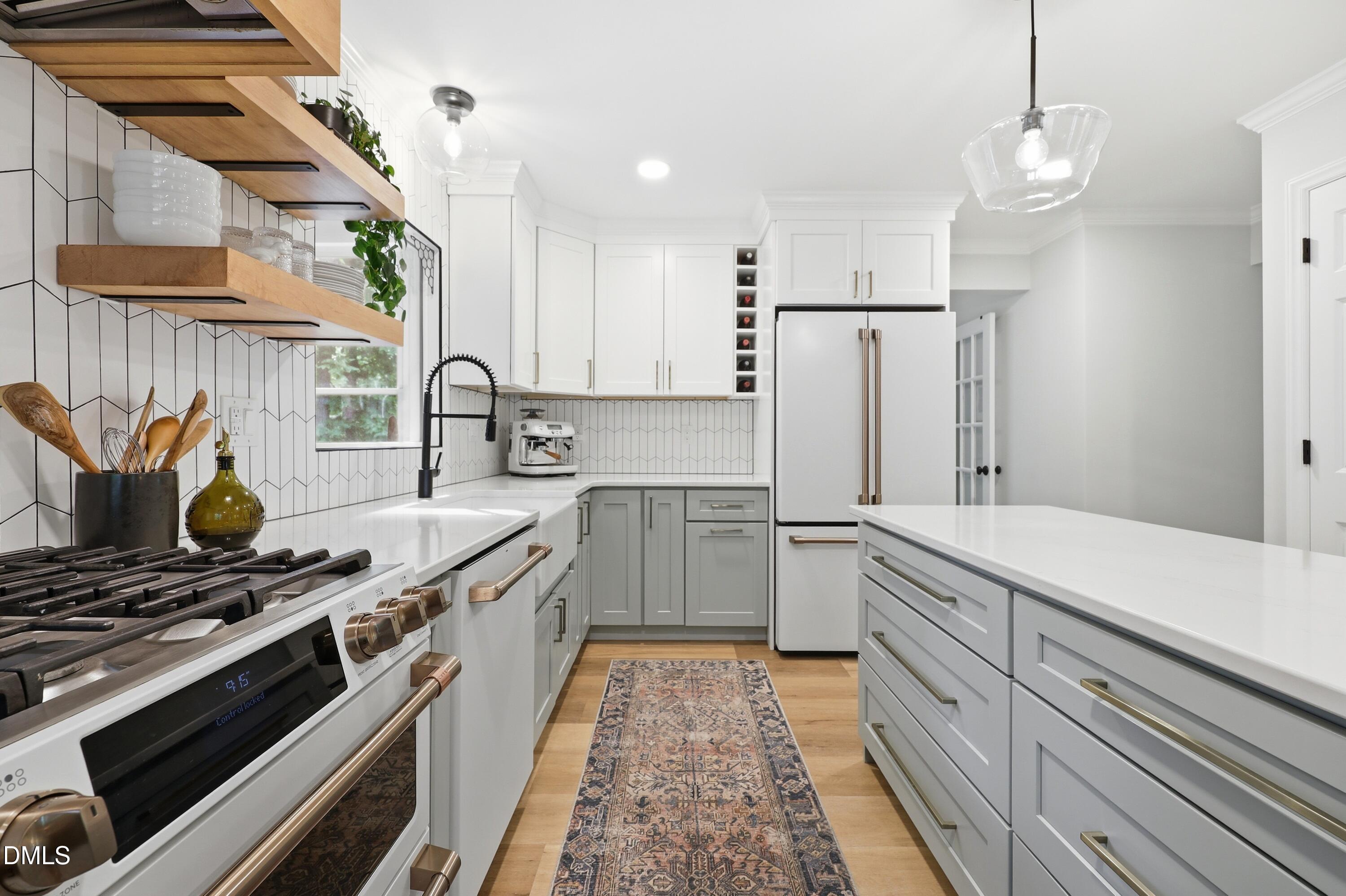 1004 Lantern Light Court