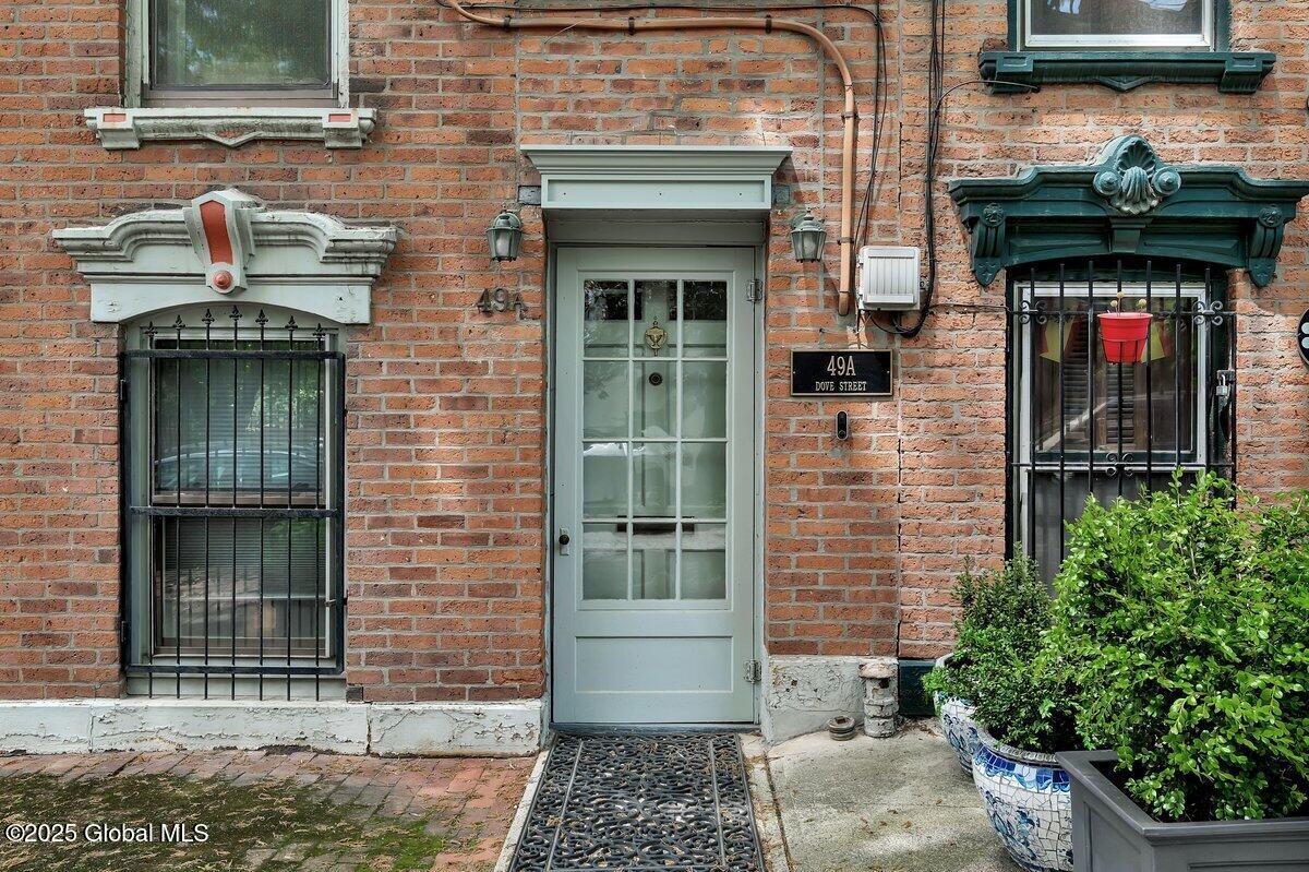 49A Dove Street