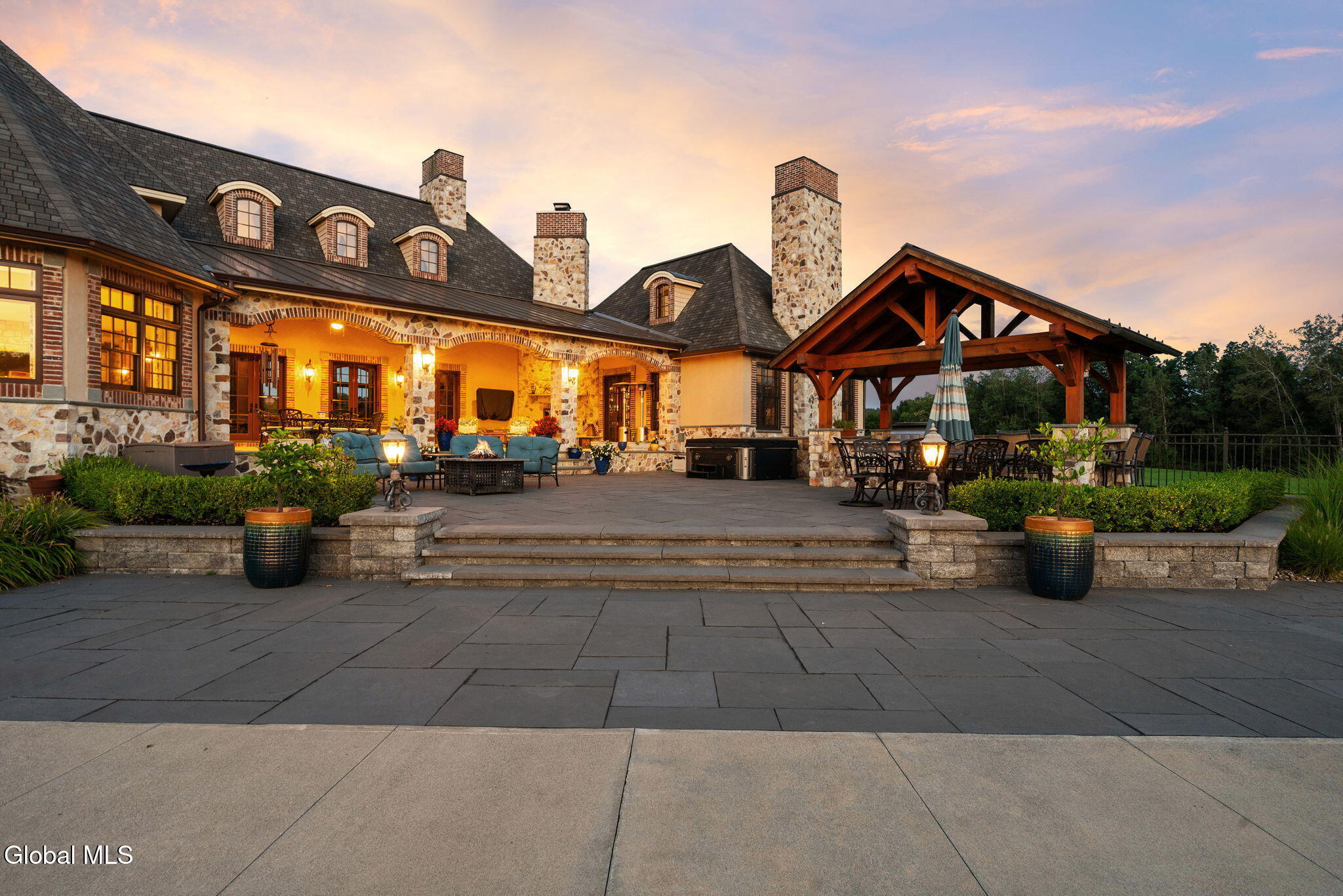 65 Brown Road