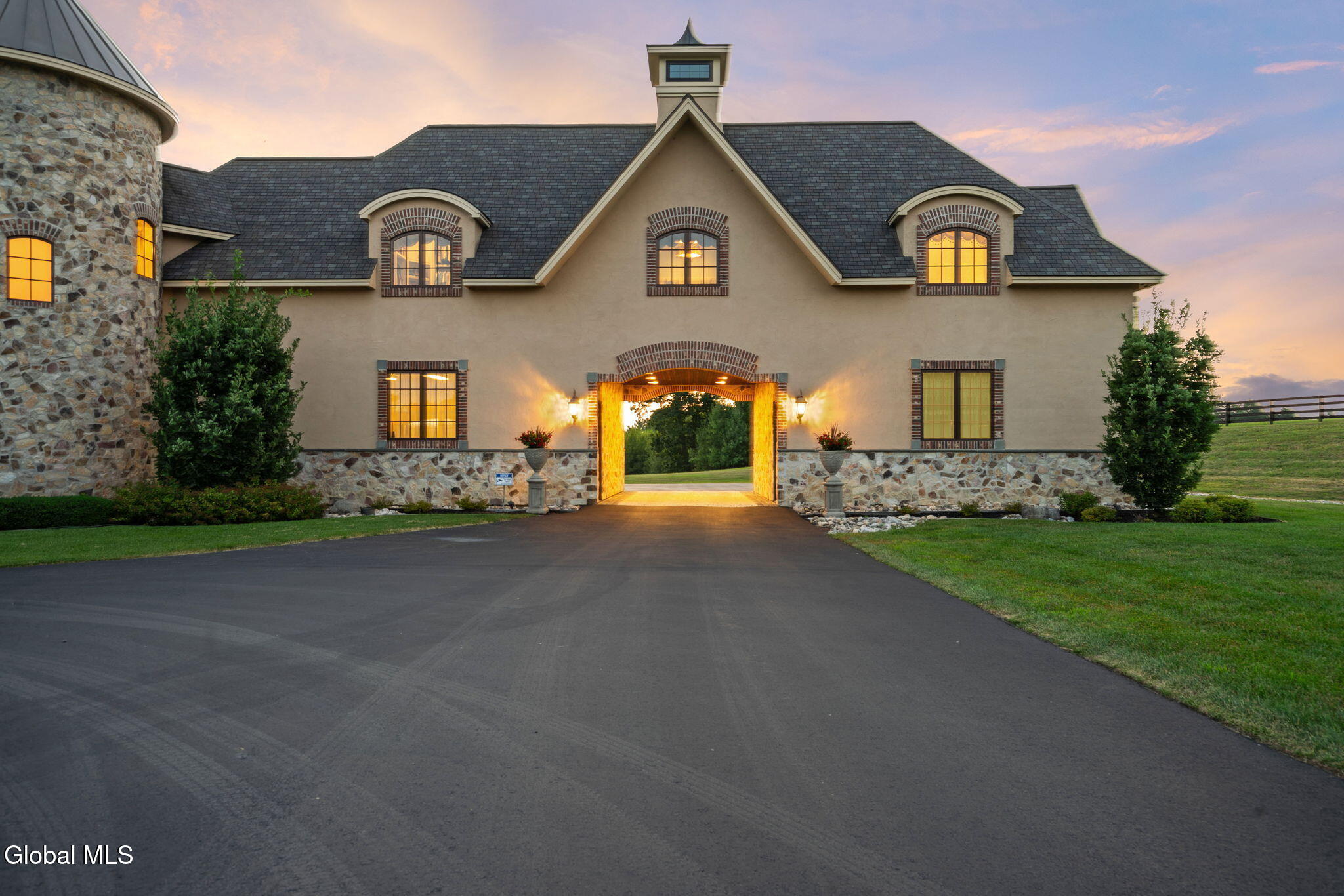 65 Brown Road