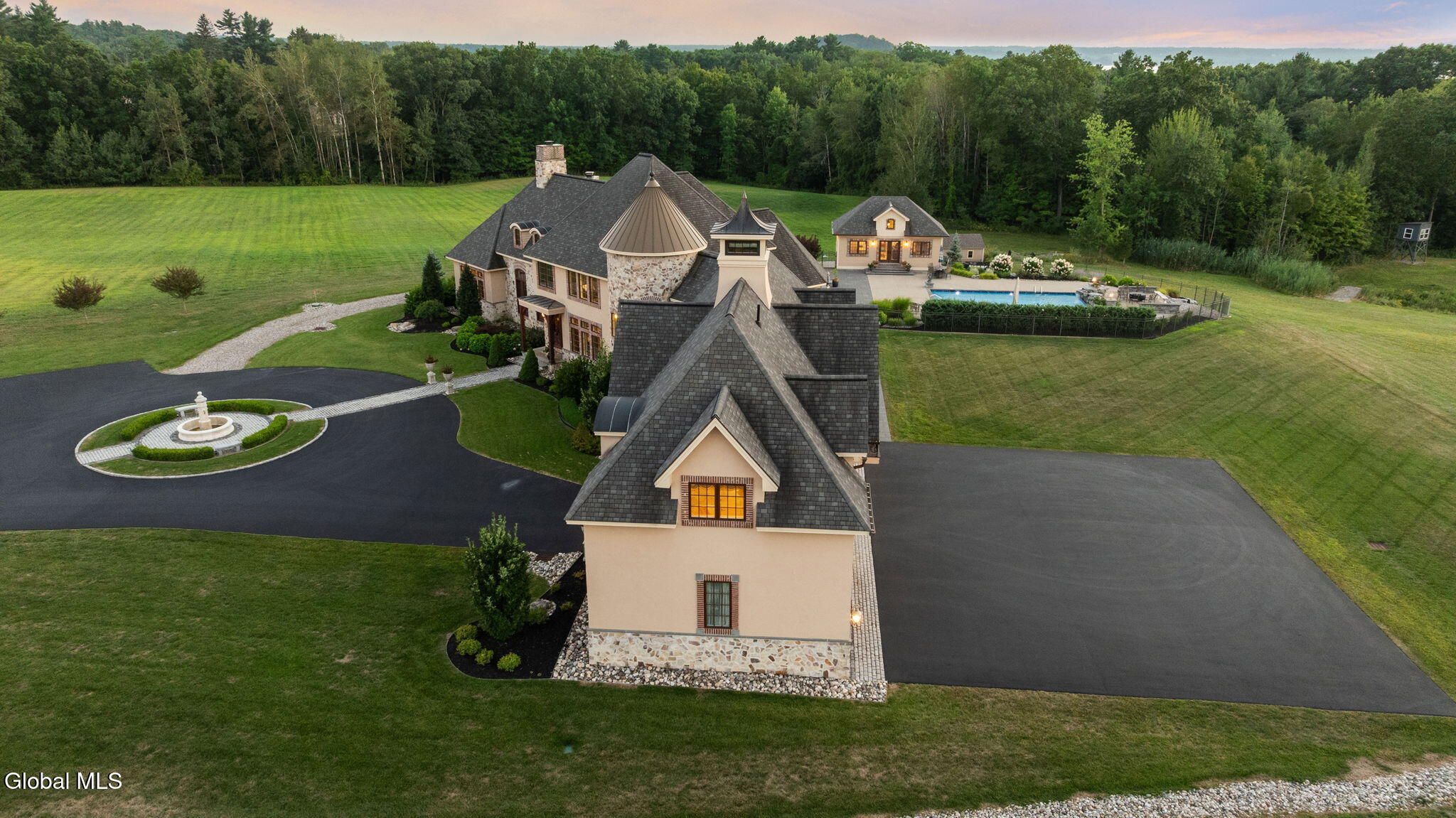 65 Brown Road