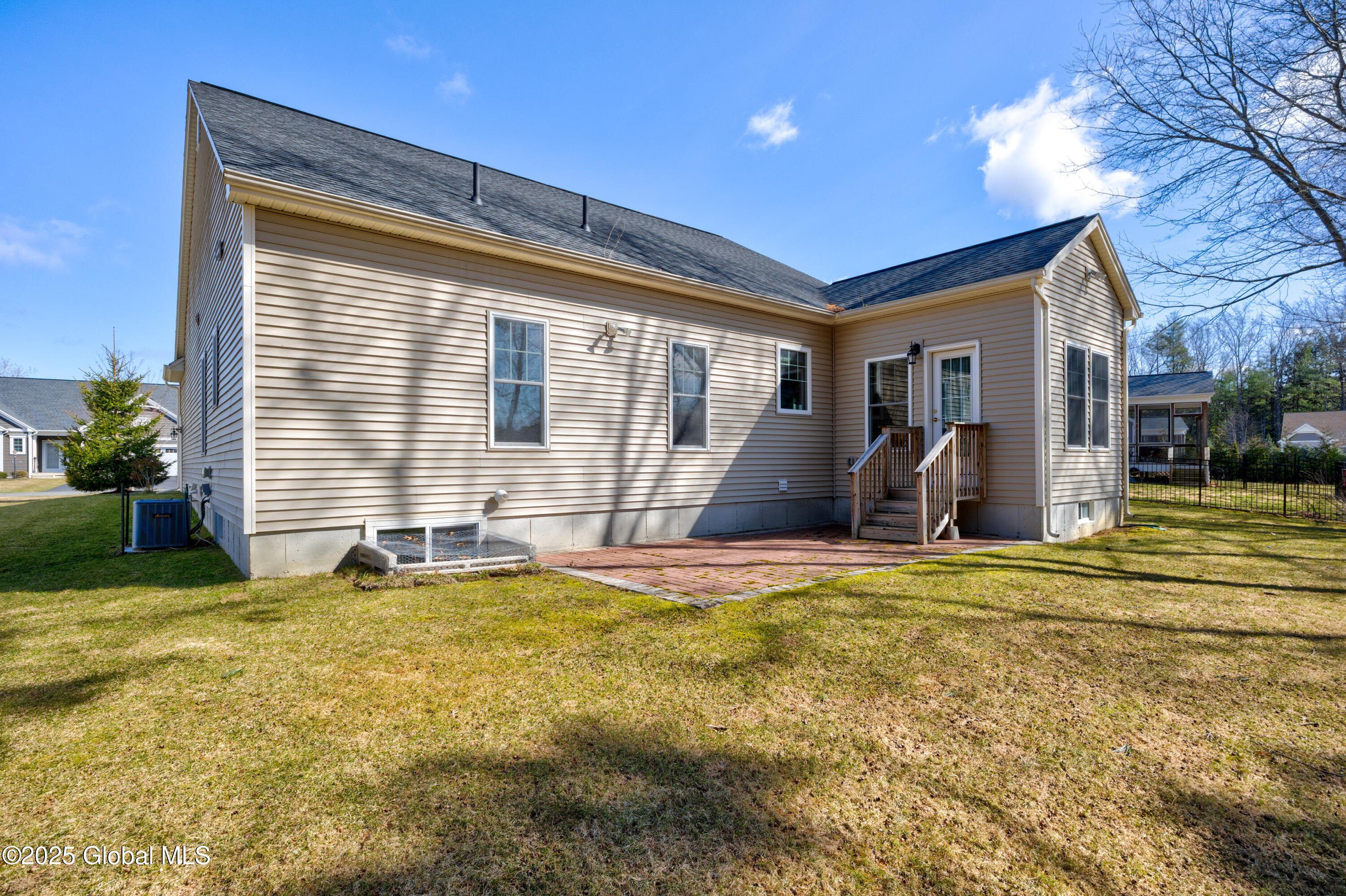 5 Saw Mill Court