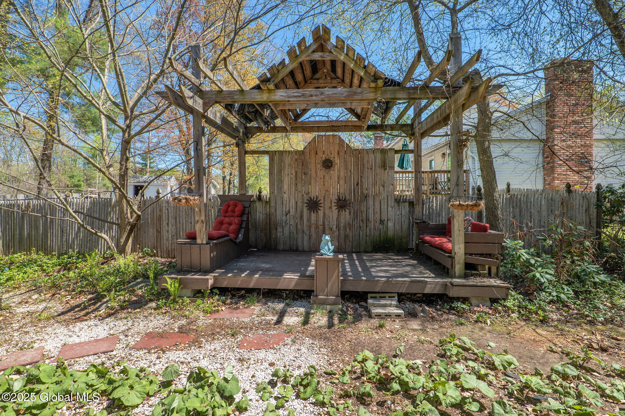 28 Carolanne Drive