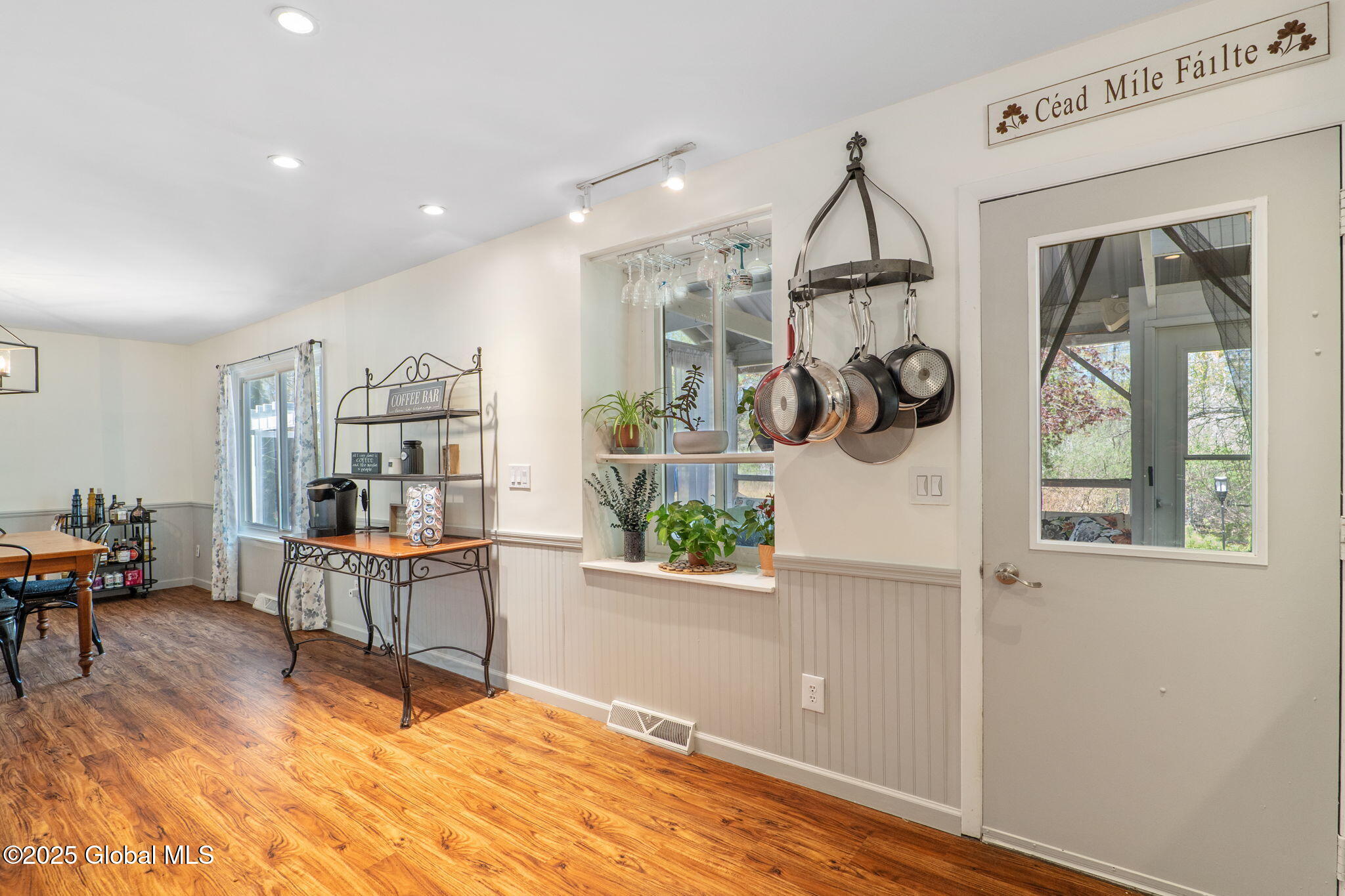 28 Carolanne Drive