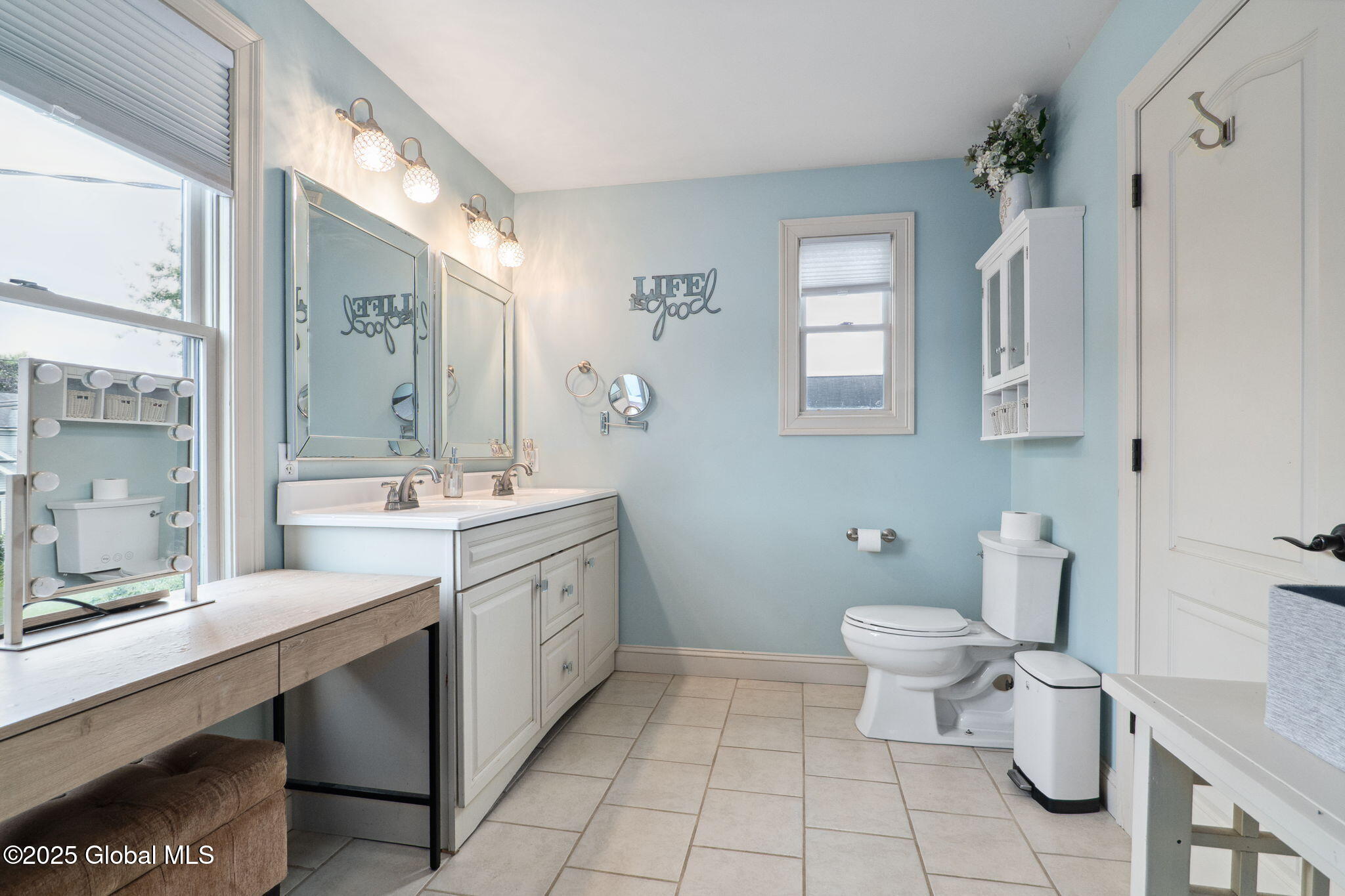 195 W Circular Street, Saratoga Springs