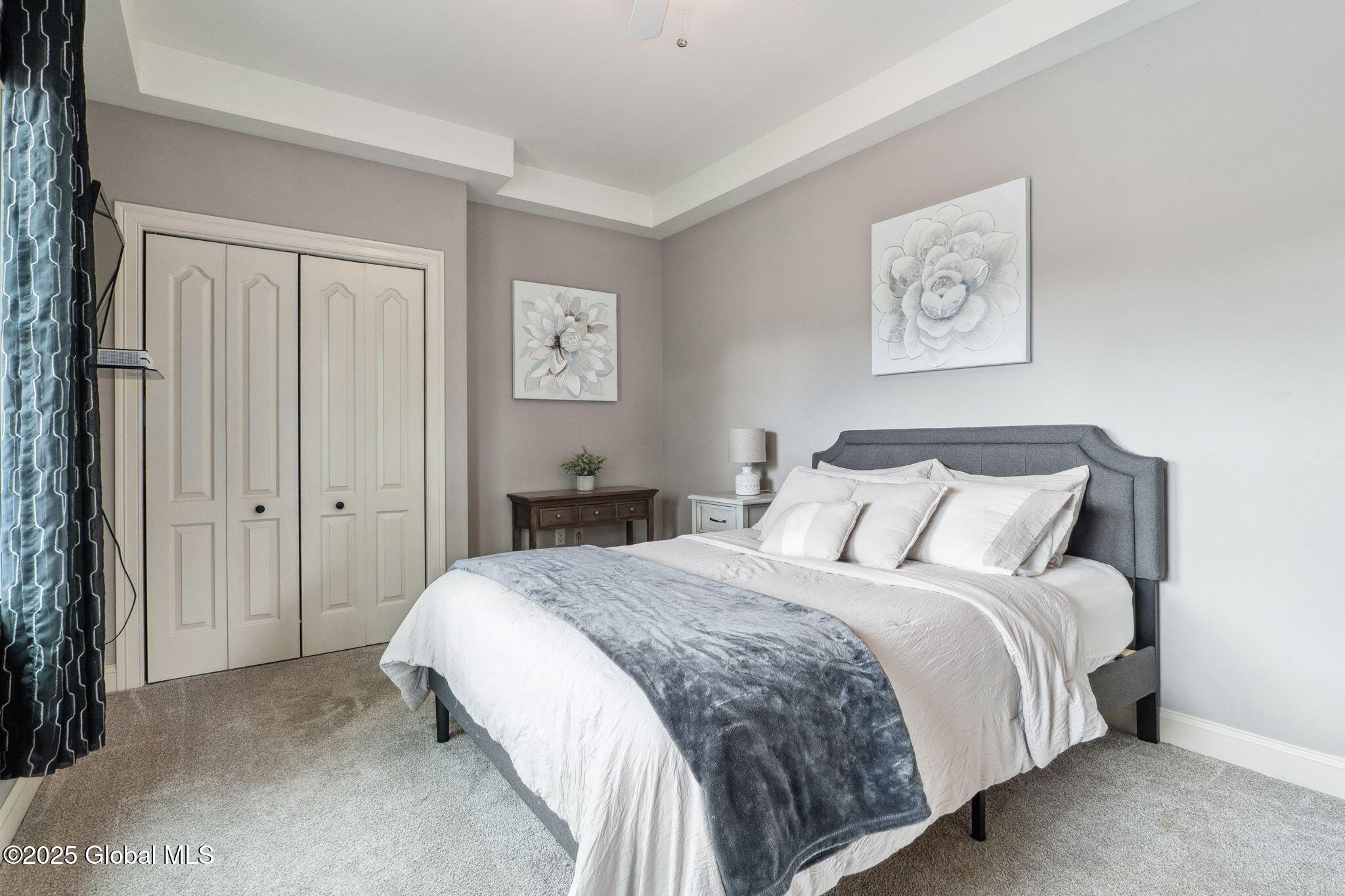 195 W Circular Street, Saratoga Springs