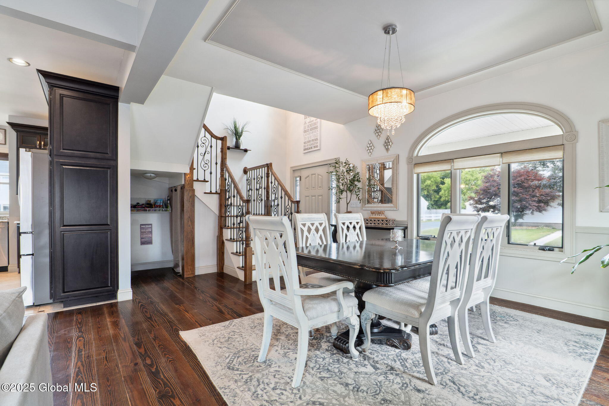 195 W Circular Street, Saratoga Springs