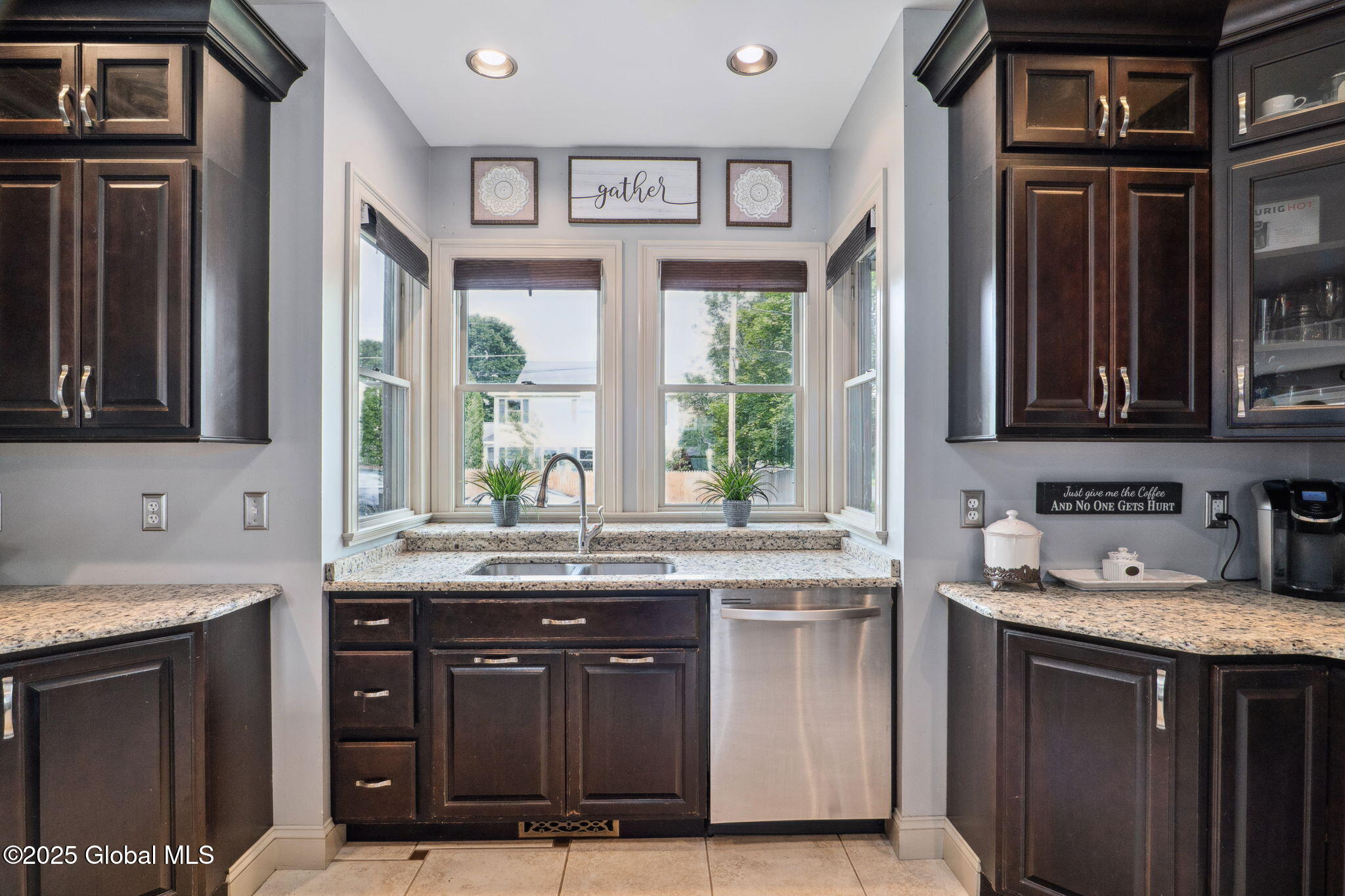 195 W Circular Street, Saratoga Springs