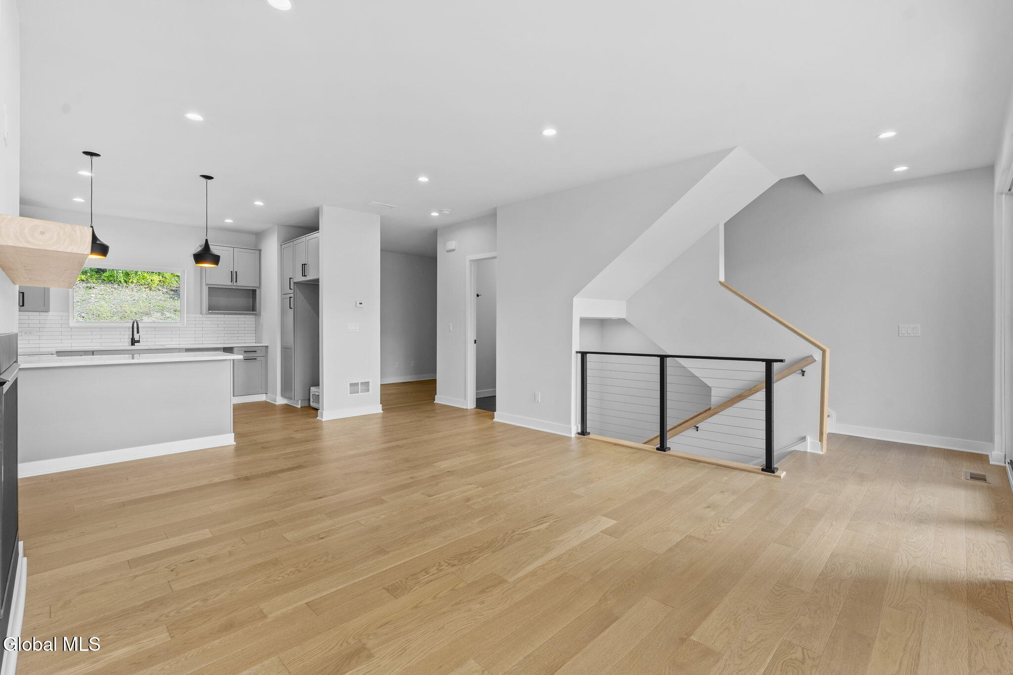 13 Footpath Way