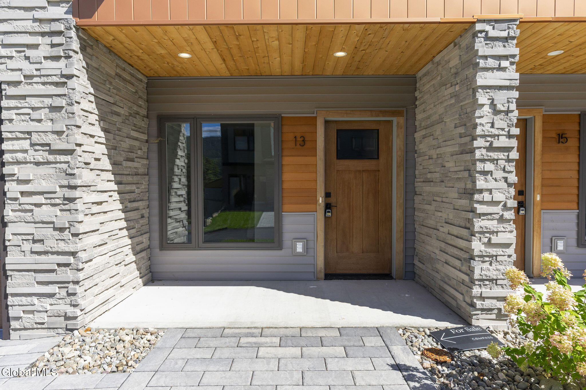 13 Footpath Way