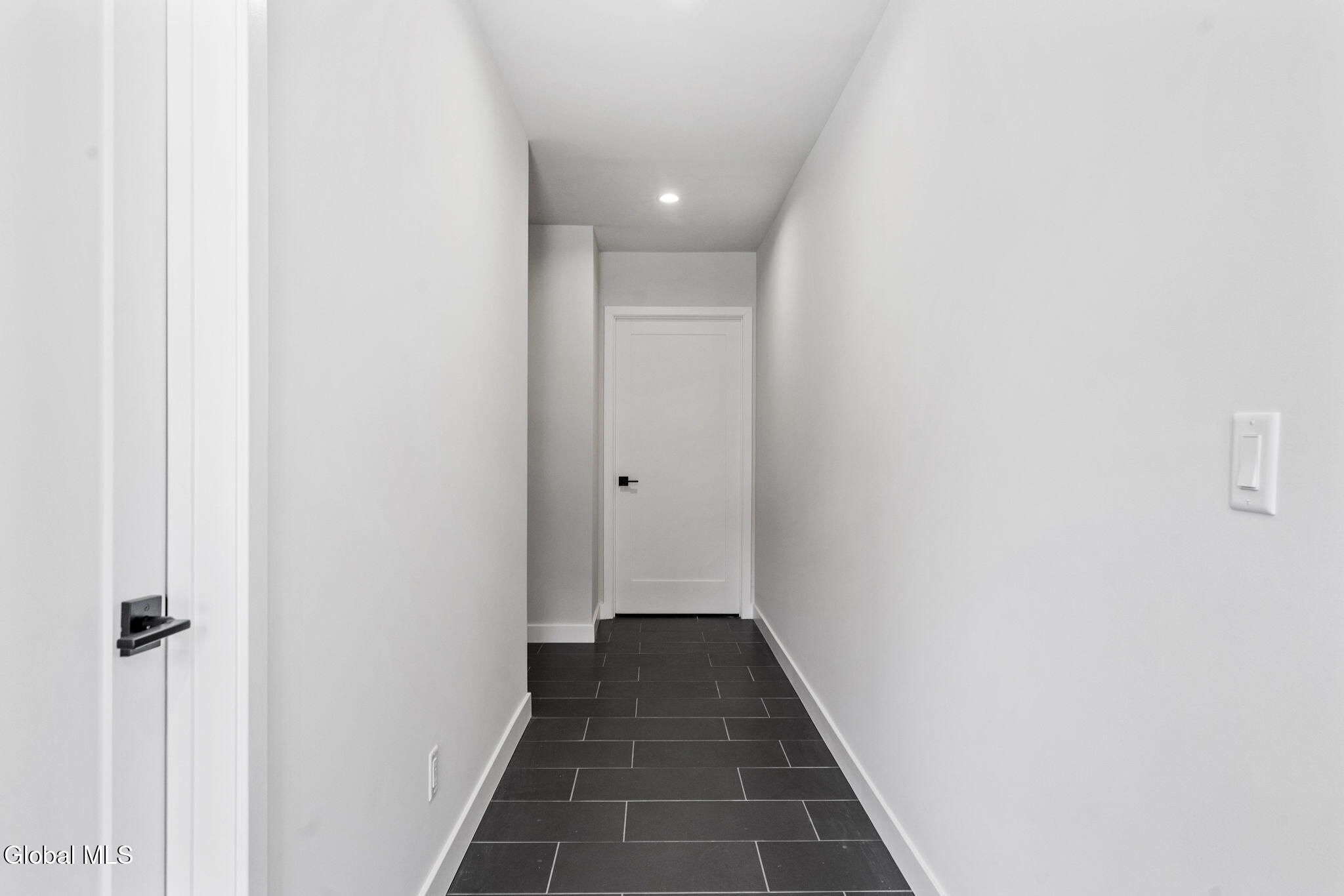 15 Footpath Way