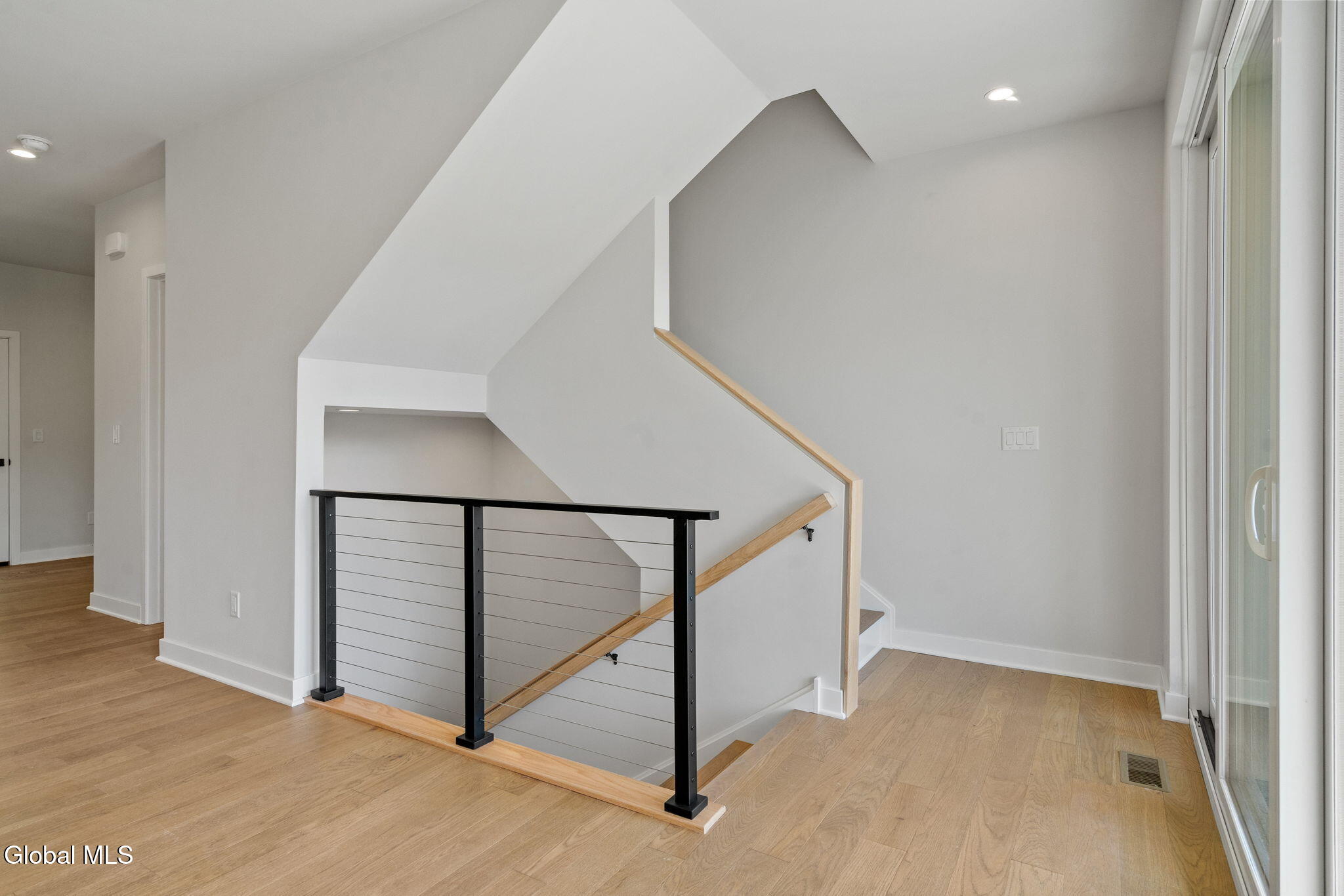15 Footpath Way