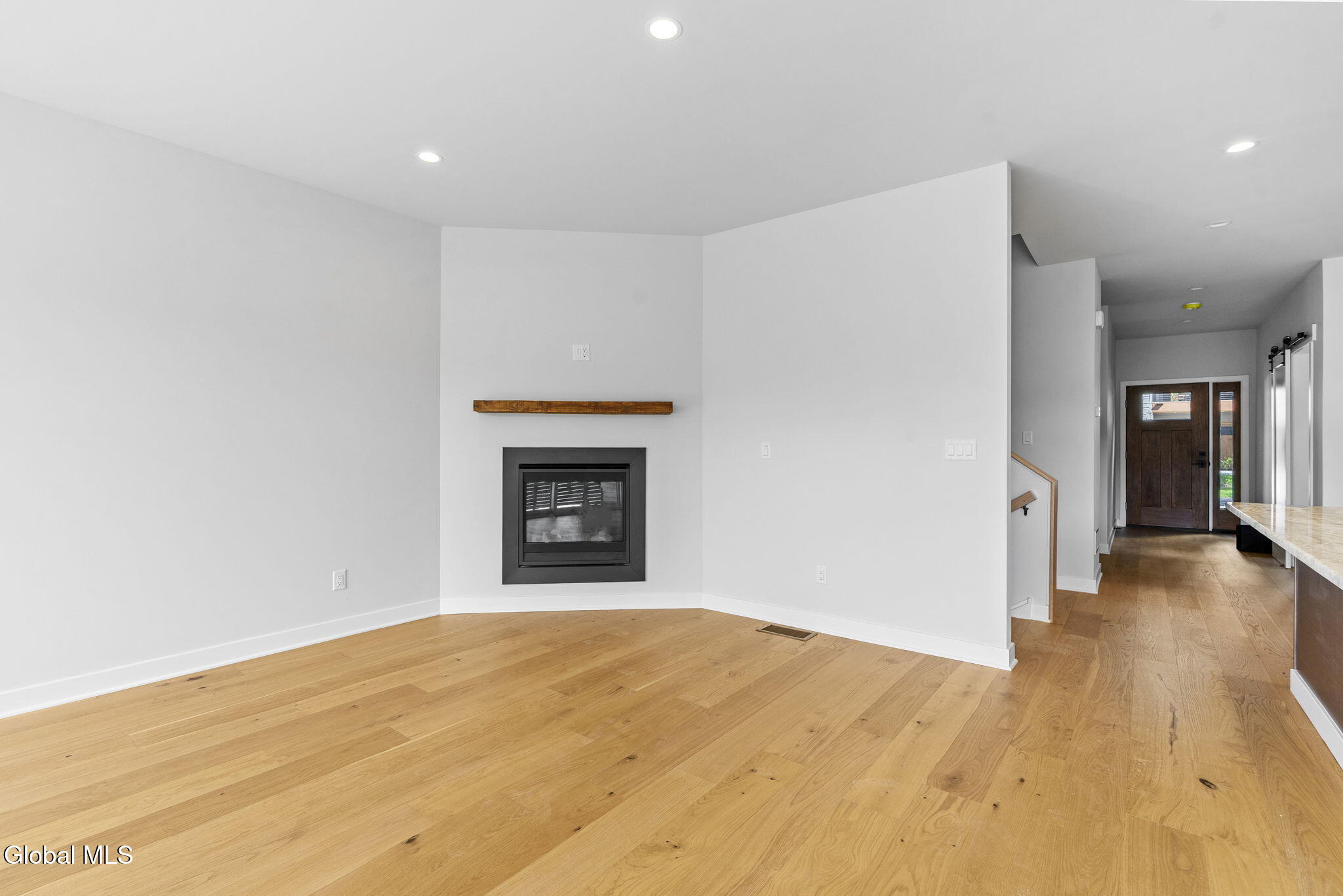 14 Footpath Way