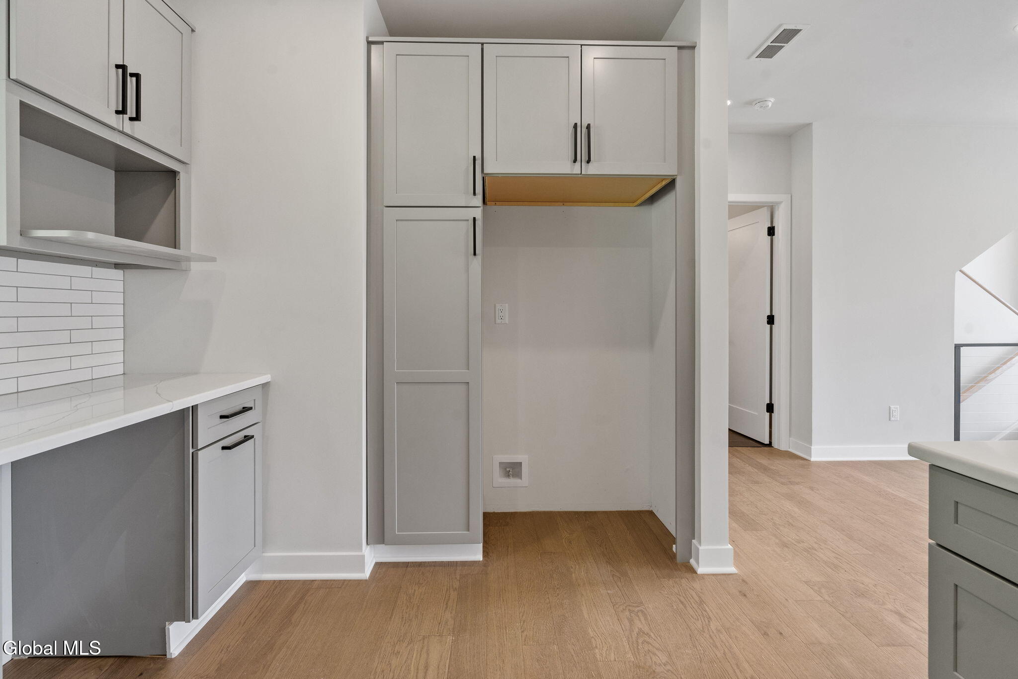 18 Footpath Way