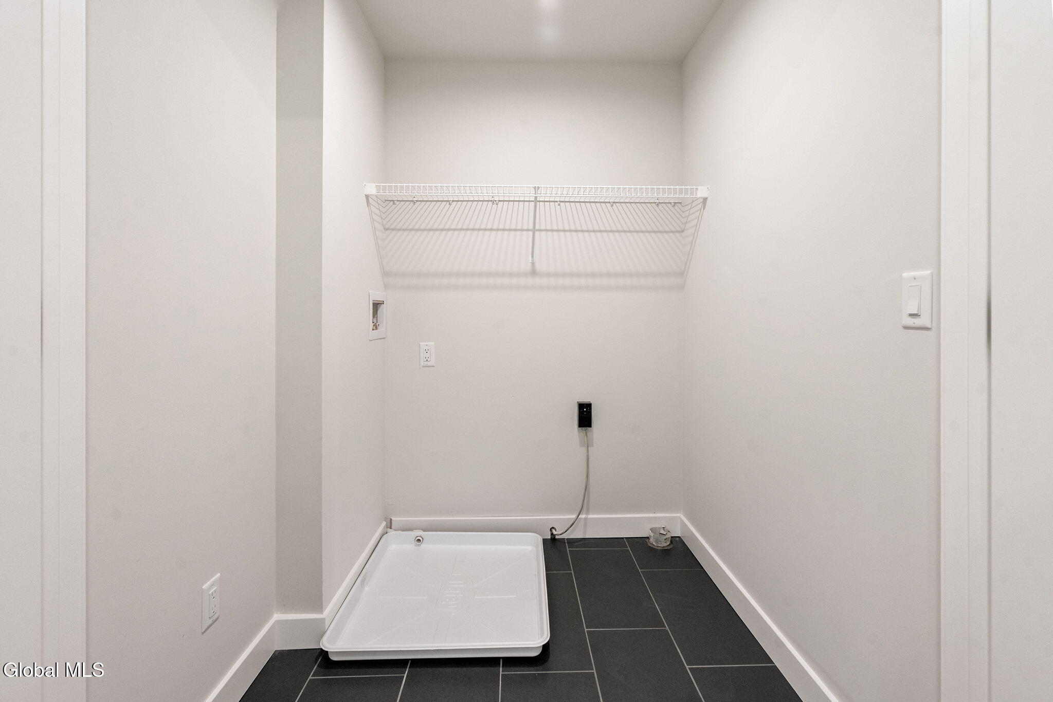 18 Footpath Way