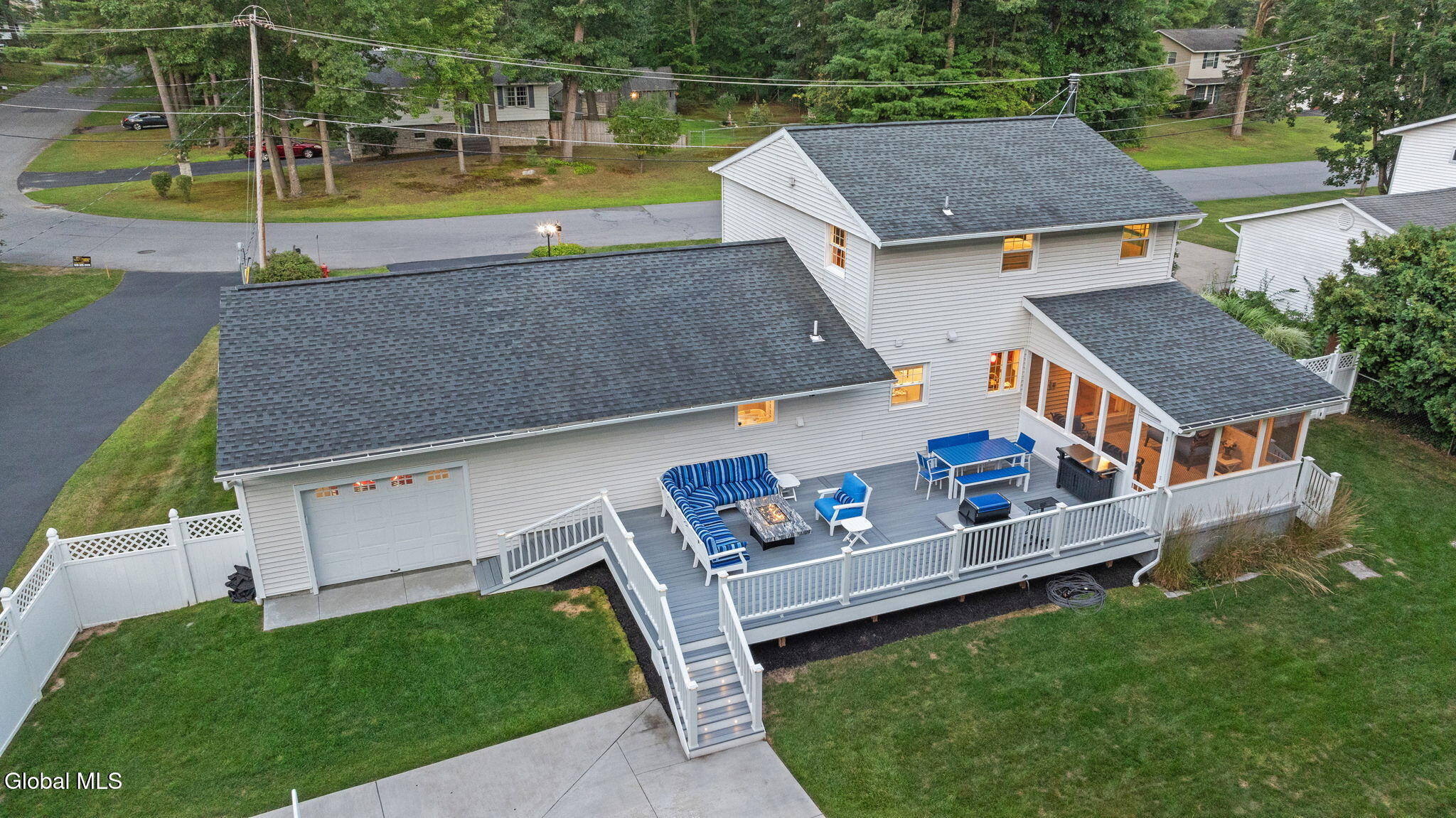 14 Linden Court