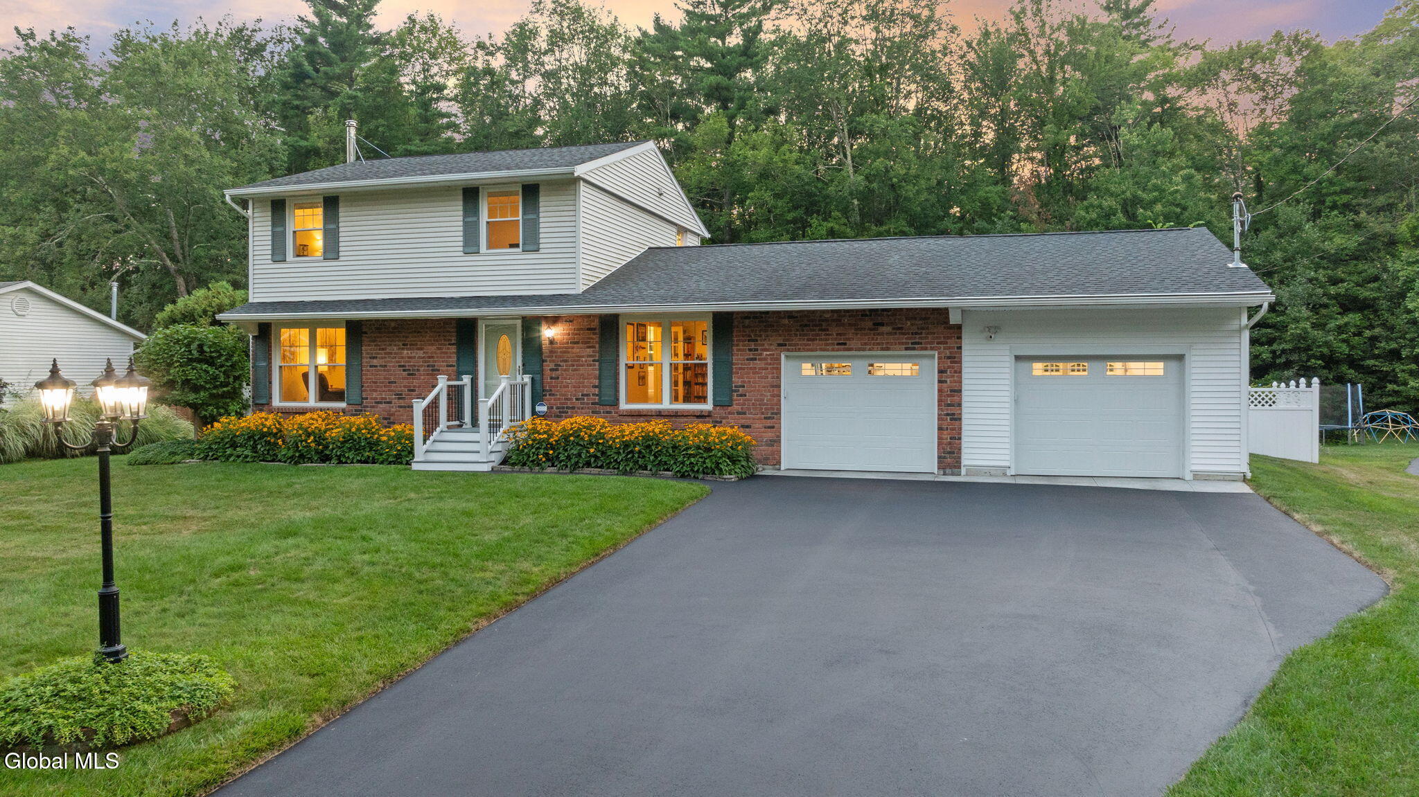 14 Linden Court