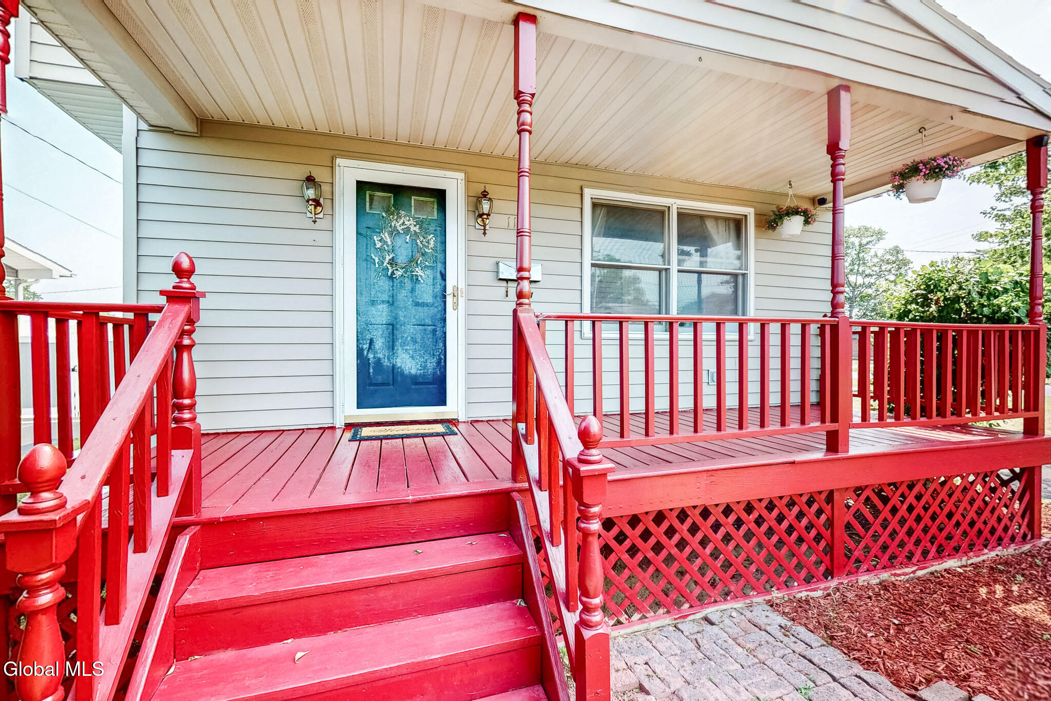 1141 Vinewood Avenue