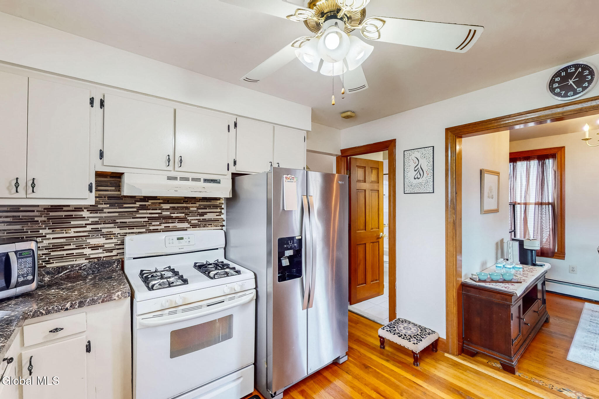 1141 Vinewood Avenue