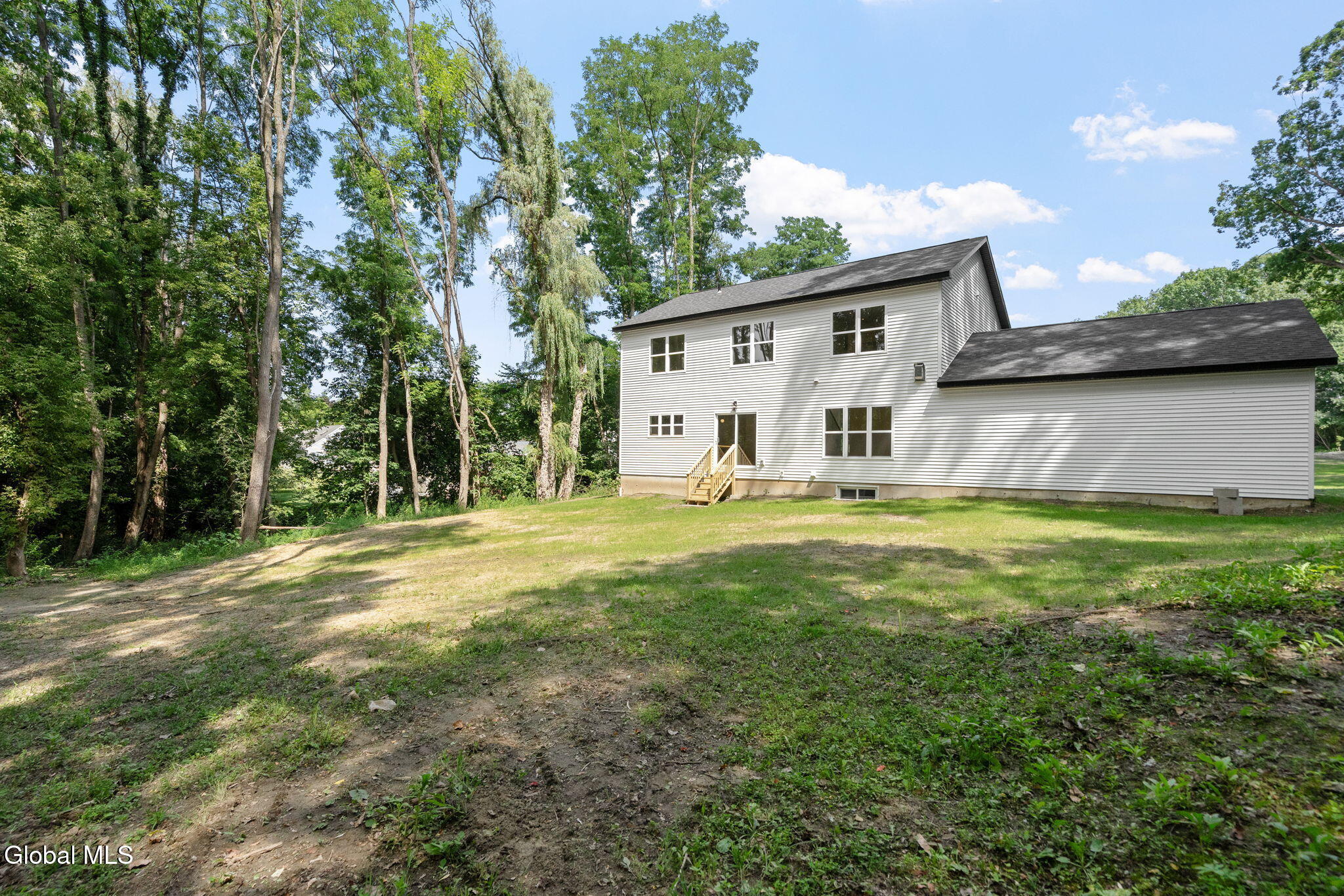1 Aspen Circle