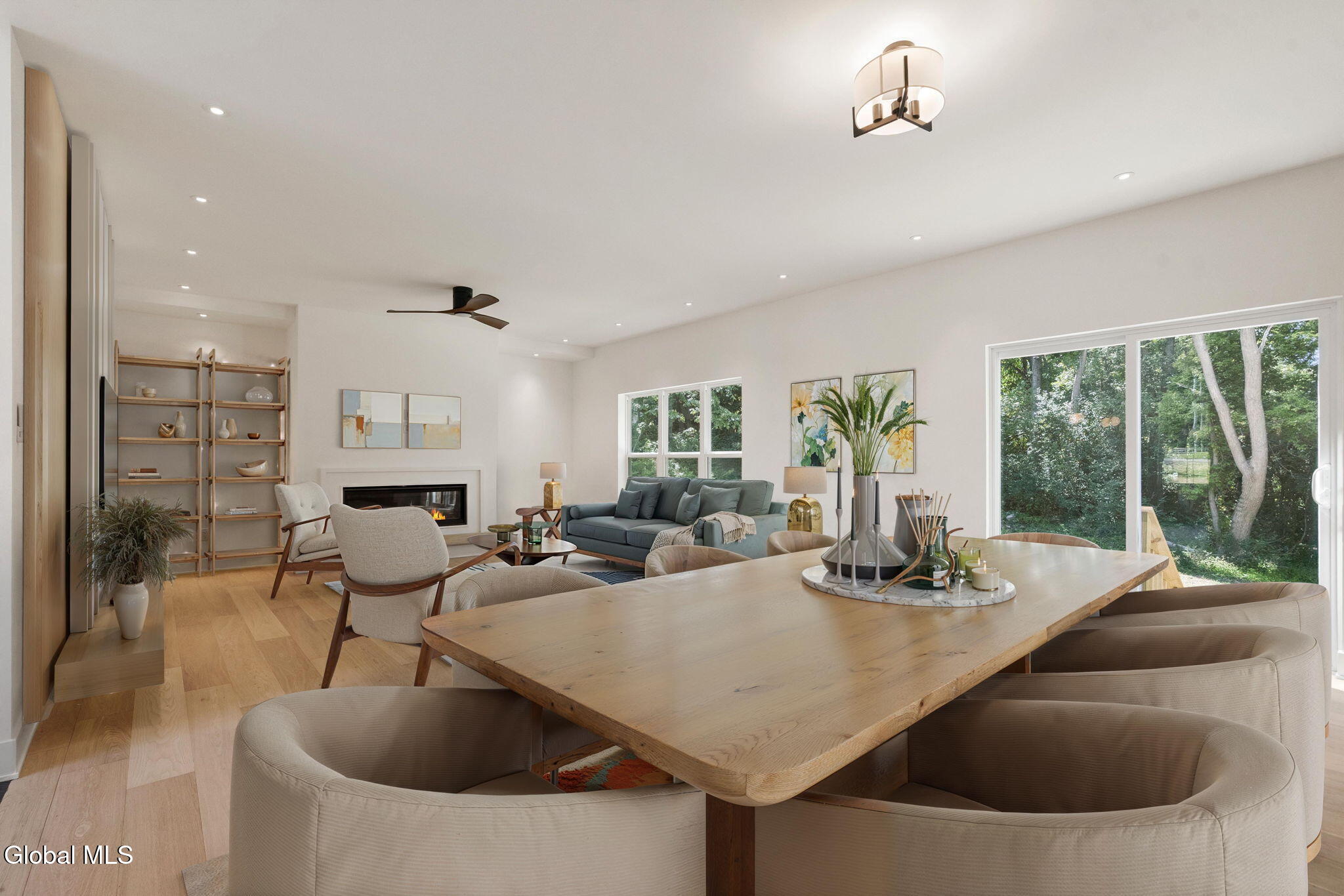 1 Aspen Circle