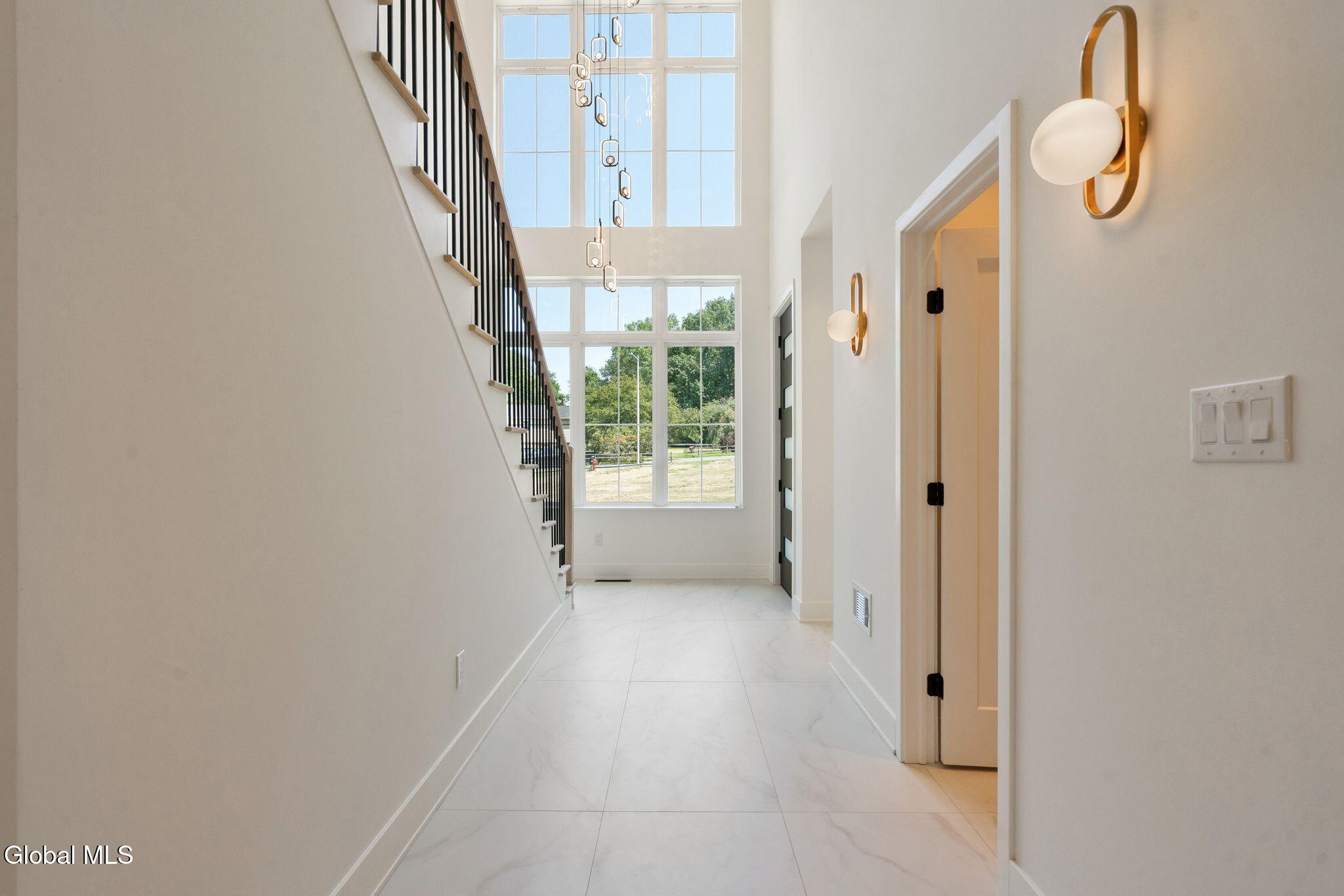 1 Aspen Circle