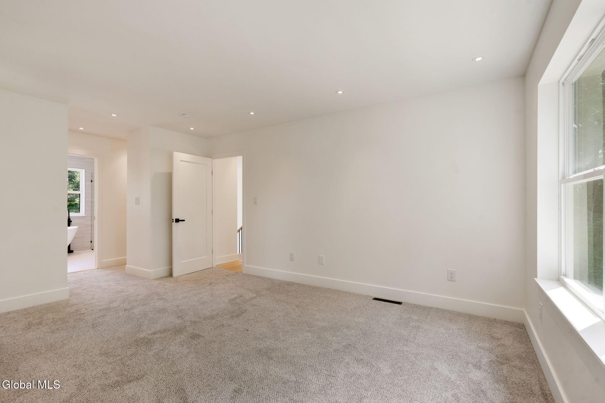 1 Aspen Circle
