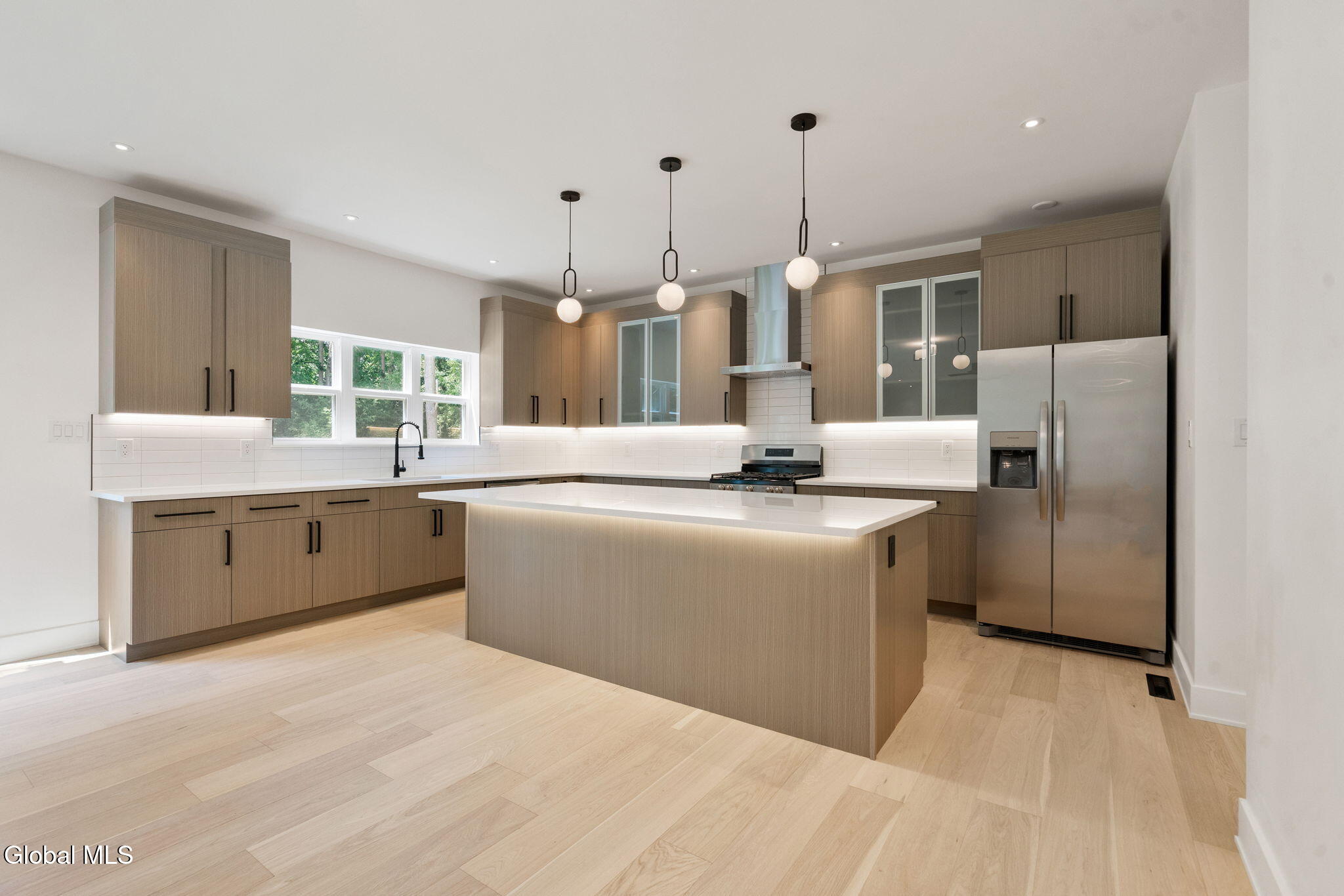 1 Aspen Circle