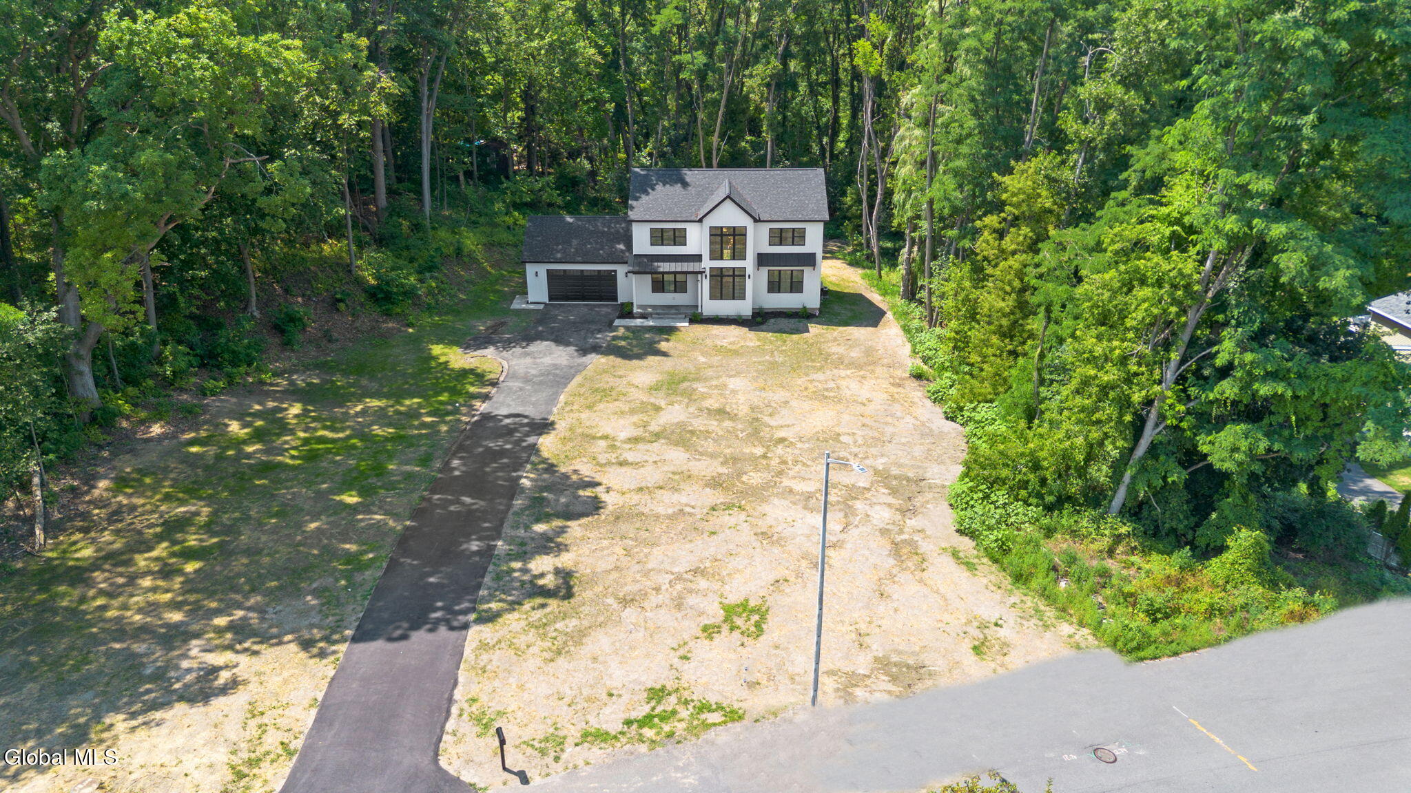 1 Aspen Circle